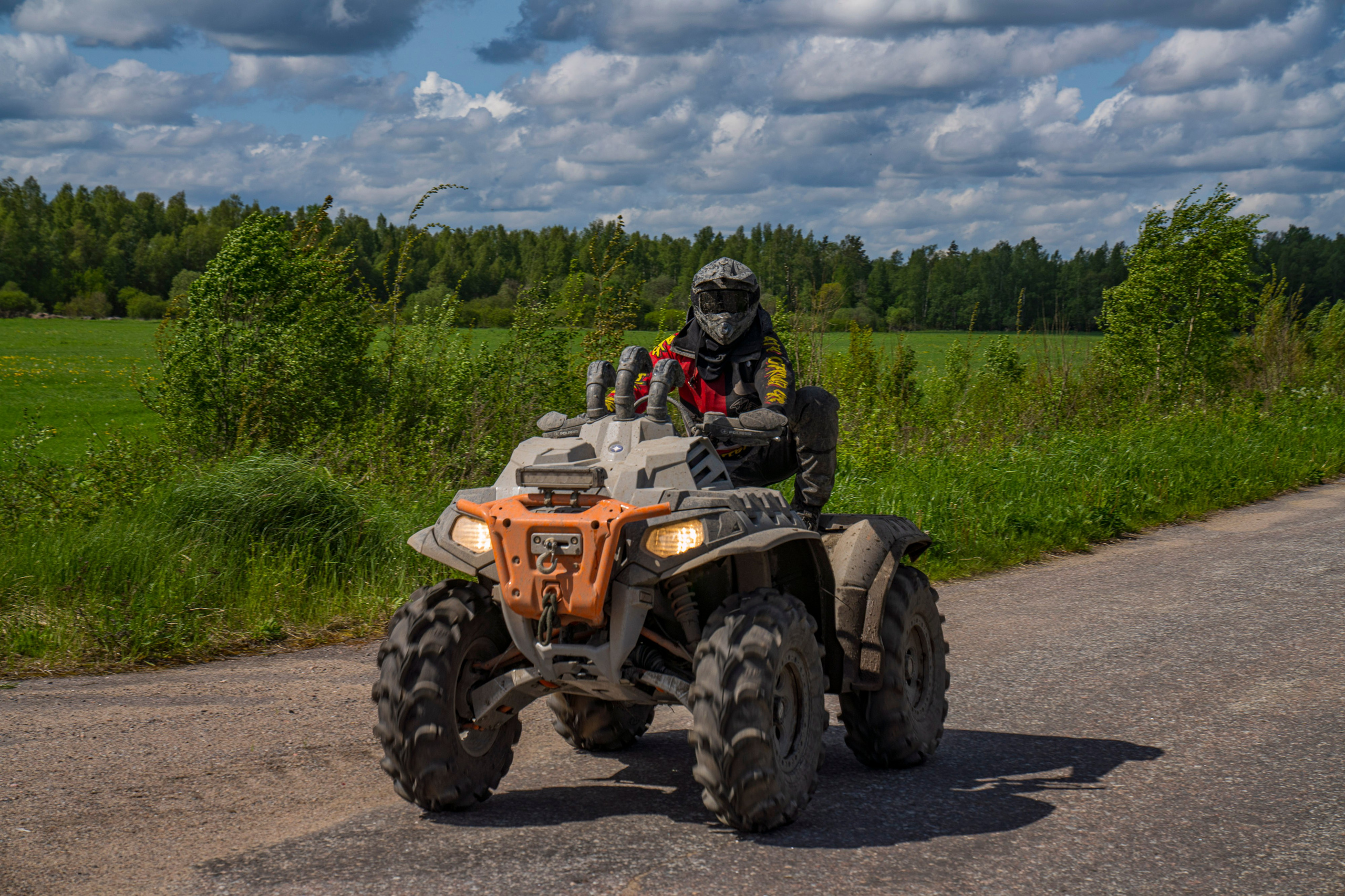 RazVolution. Графический дизайнер Илья Левченко