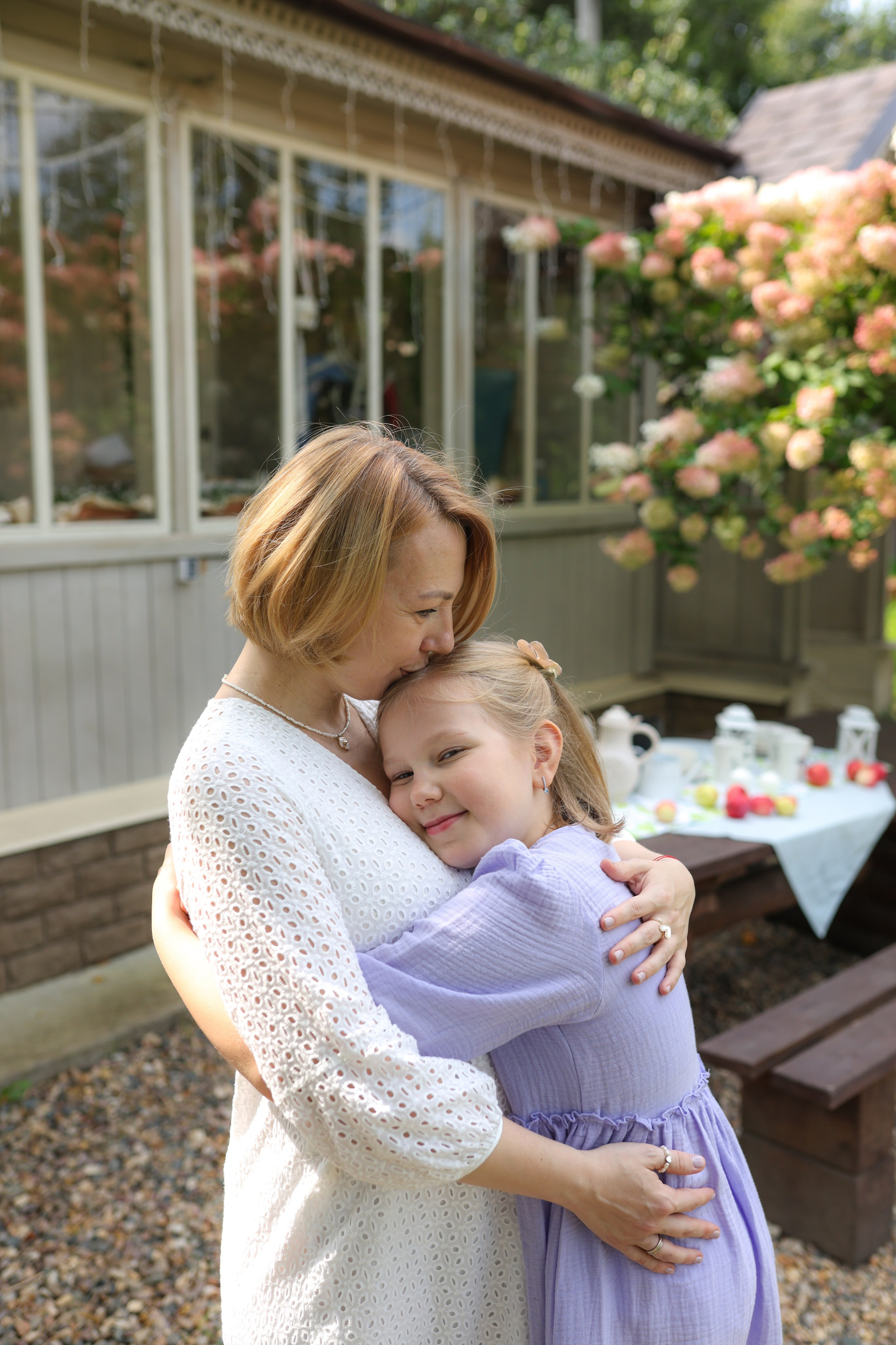 Семейная фотосессия в загородной студии. Фотограф в Железнодорожном и Балашихе