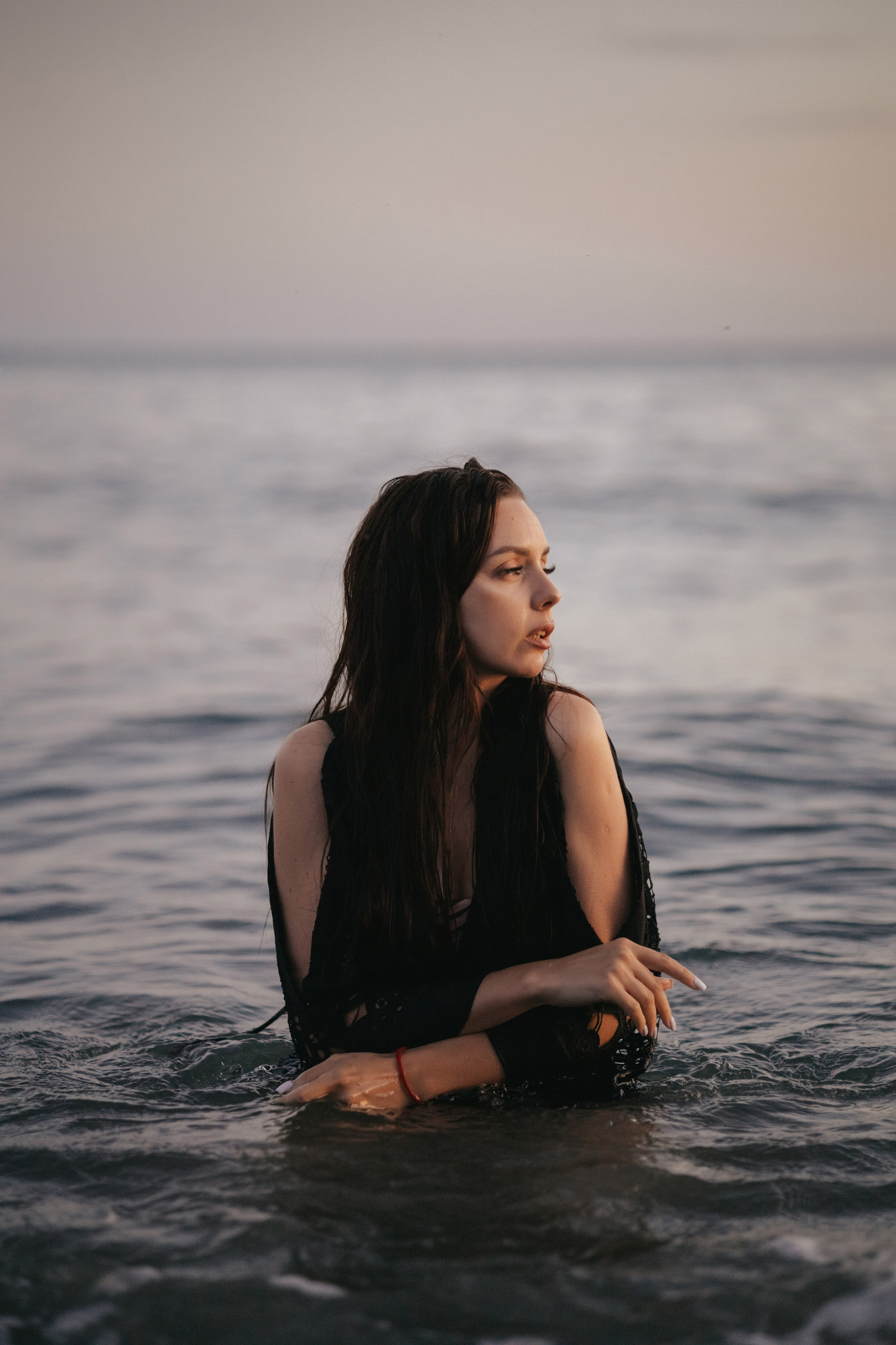 Юлия. Заката на скале Парус. Семейный и портретный фотограф в Геленджике Любовь Бодрова