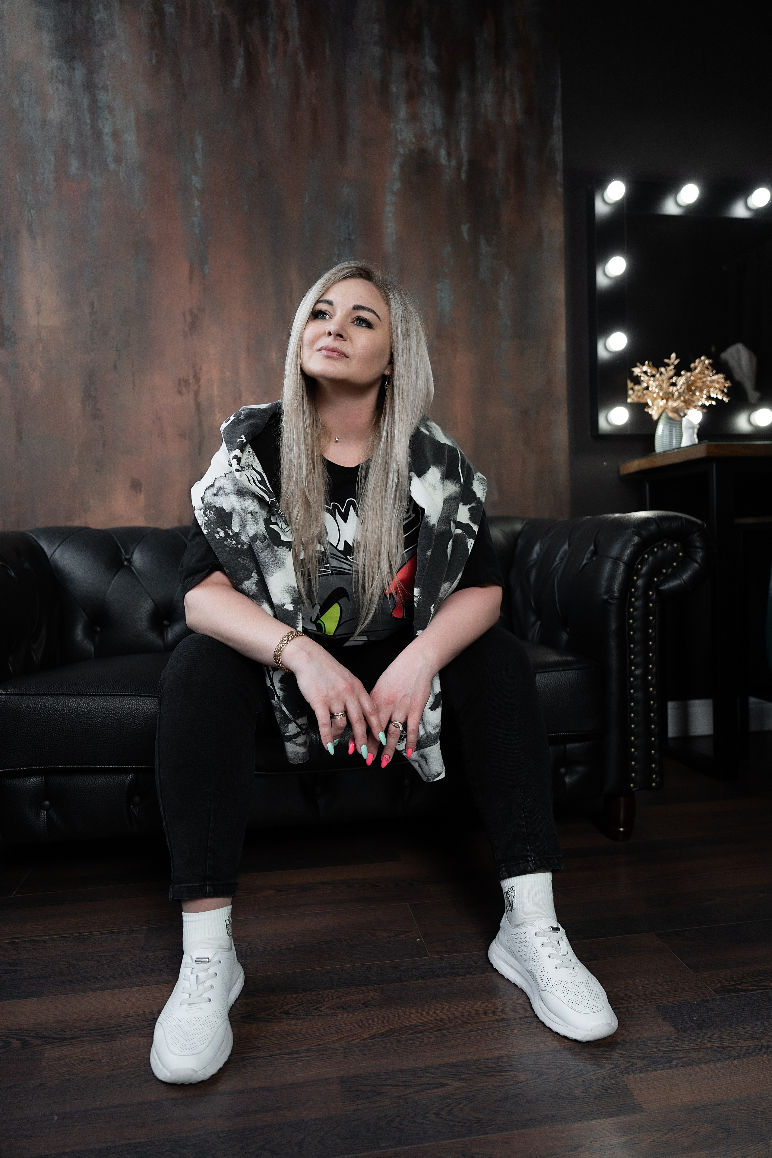 Валентина и сын. Главная