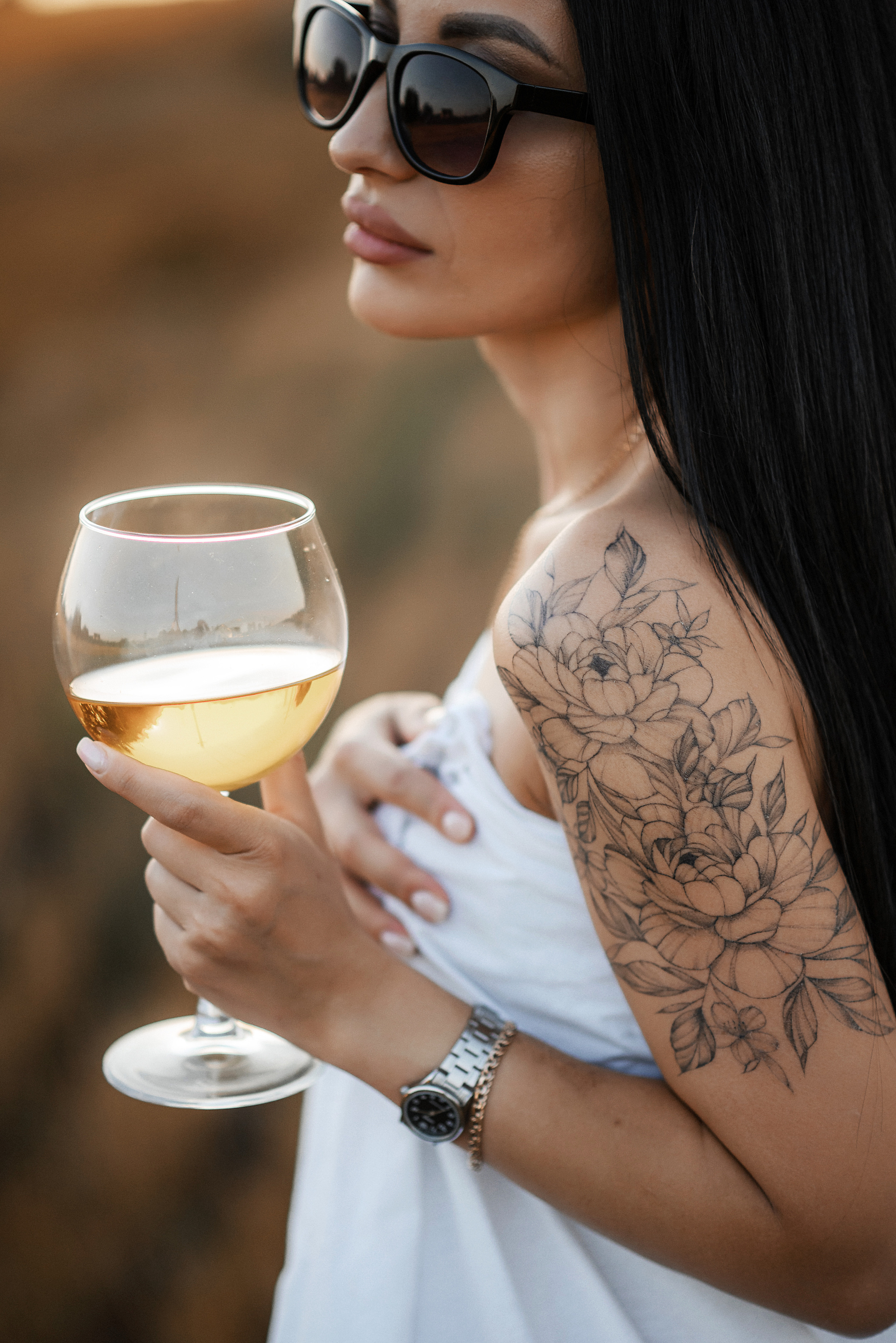 Женский портрет в поле. Свадебный и семейный фотограф в Краснодаре