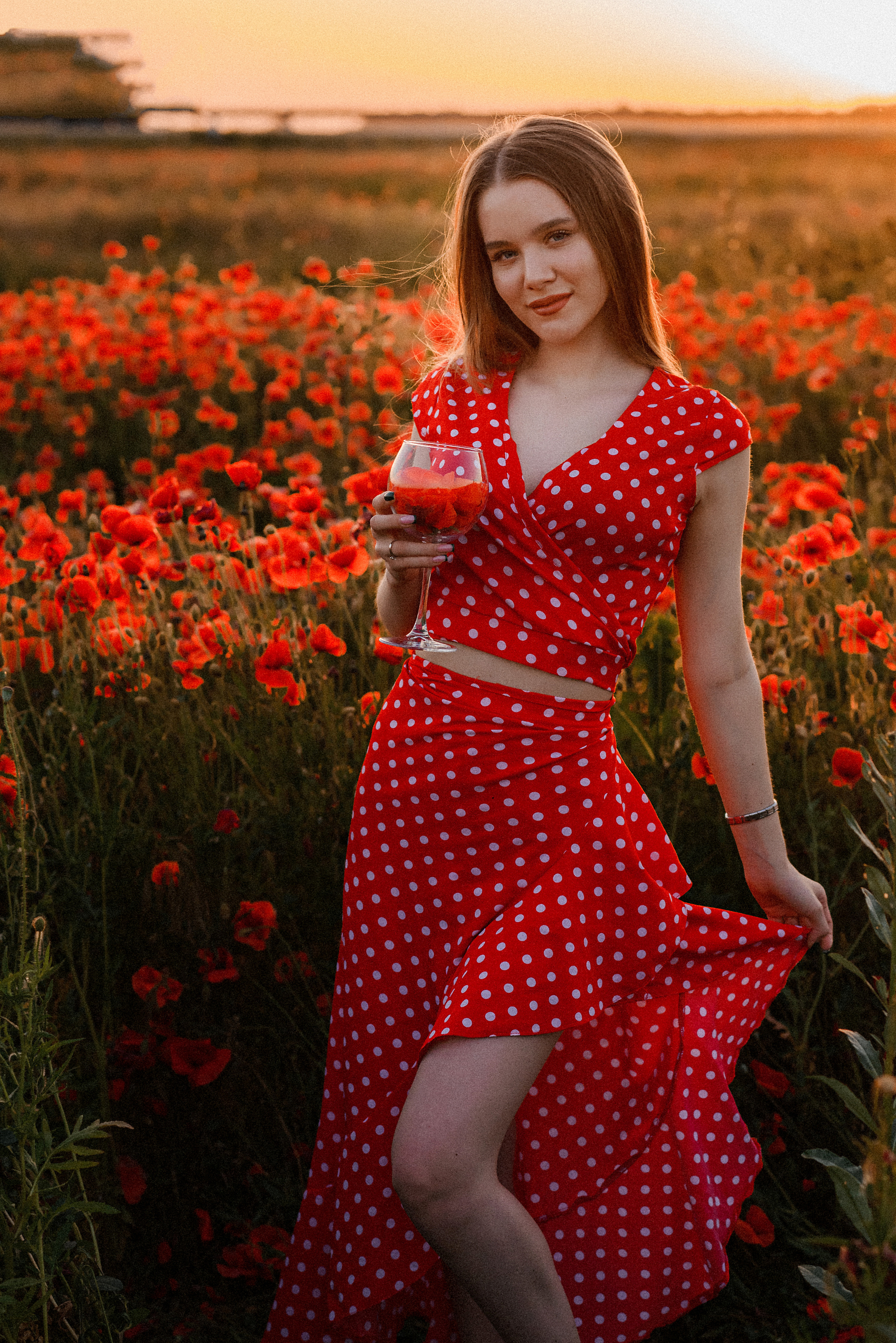 Фотосессия в маках. Свадебный и семейный фотограф в Краснодаре