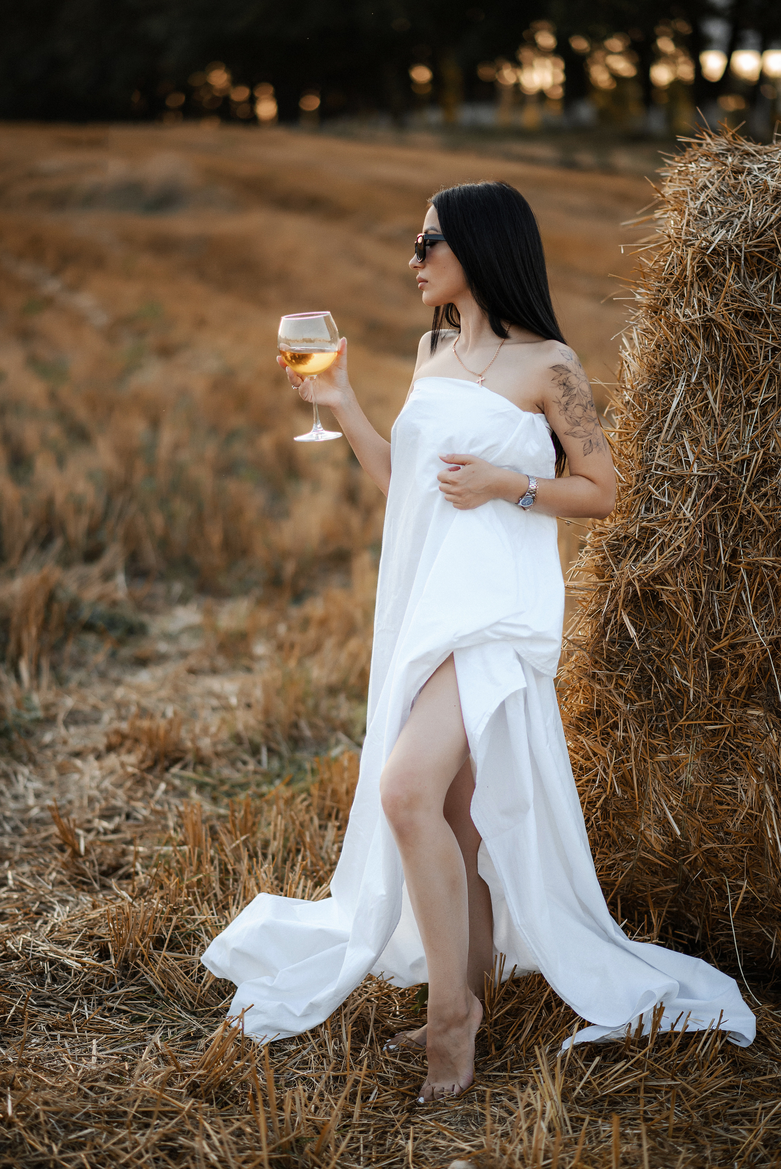 Женский портрет в поле. Свадебный и семейный фотограф в Краснодаре