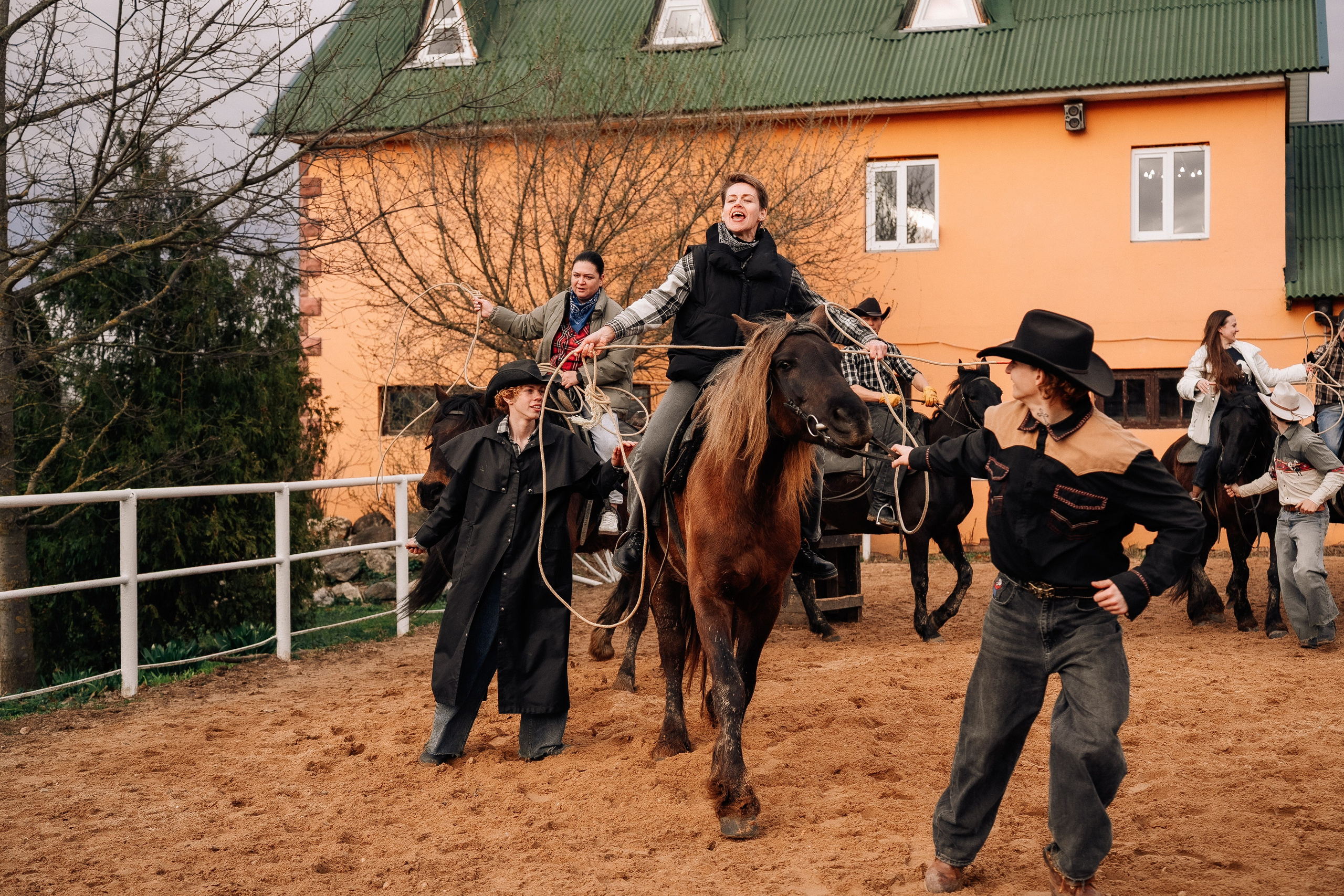 Фотосъемка мероприятия в ранчо Аванпост. Свадебный и семейный фотограф в Москве и МО Геннадий Туманцев