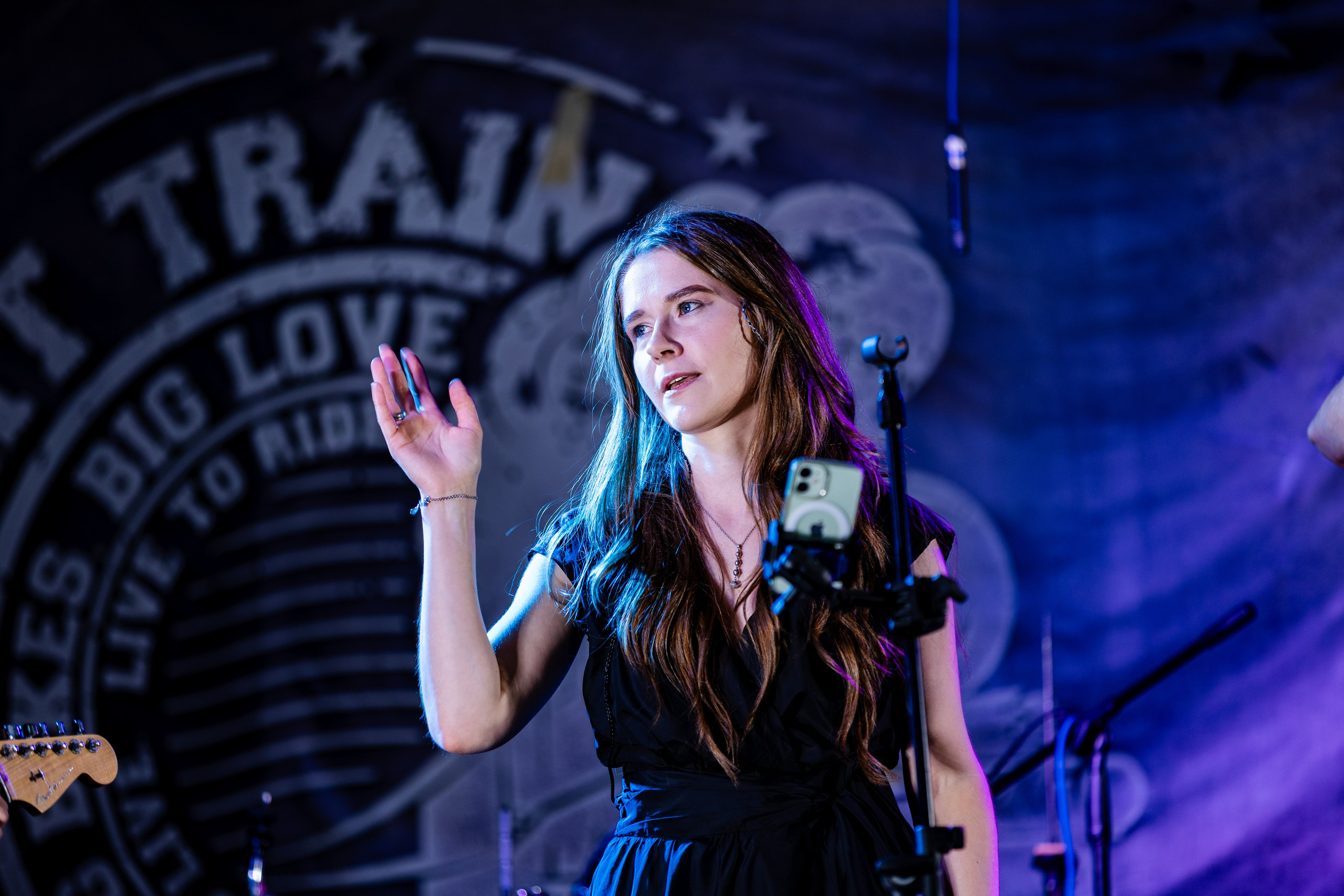 Рок концерт в ночном баре night train. Фотограф в Москве портреты | репортажи | спорт