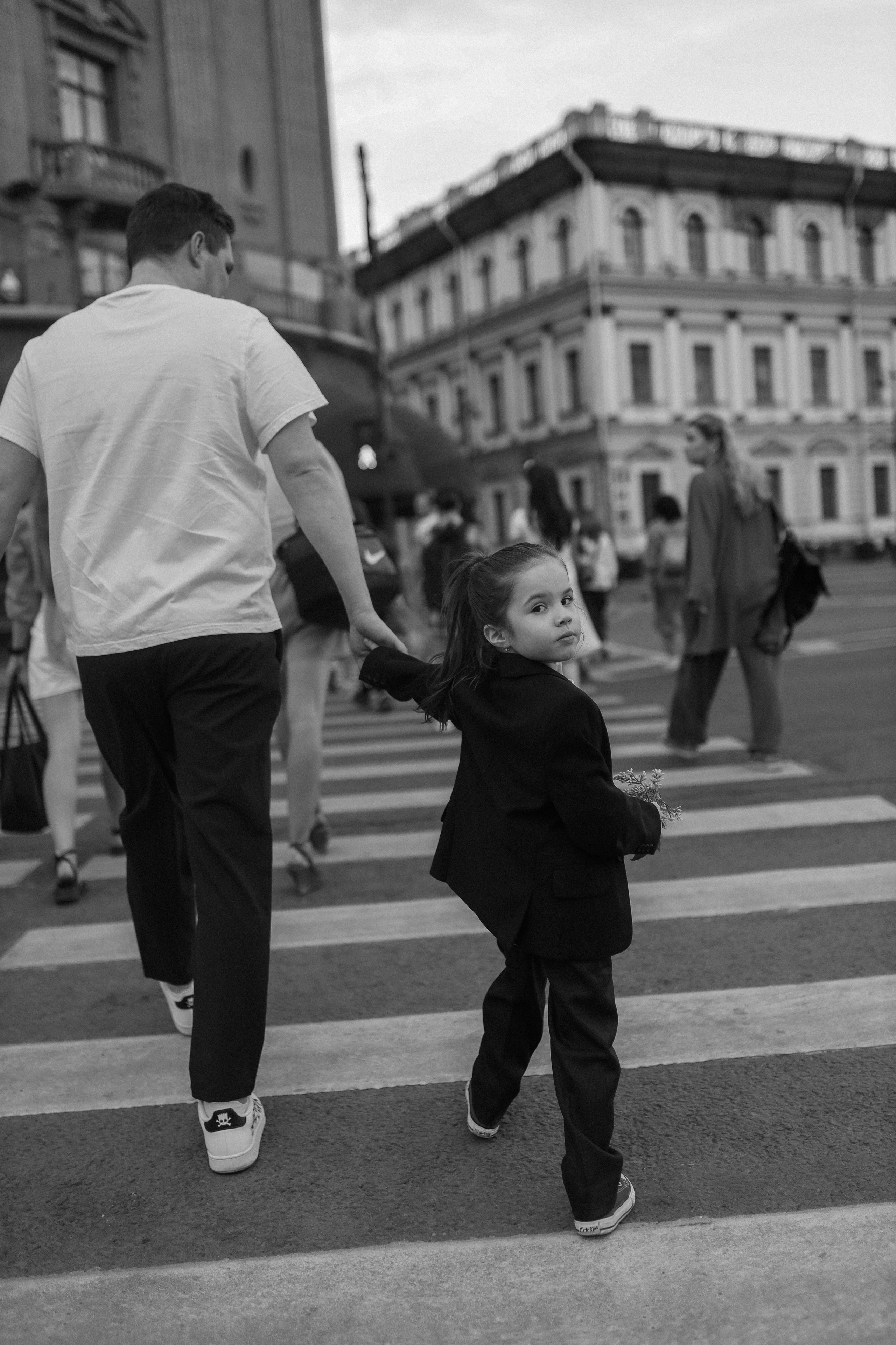 Мила и папа Антон прогулка по Петербургу. Лена Колягина Фотограф по любви