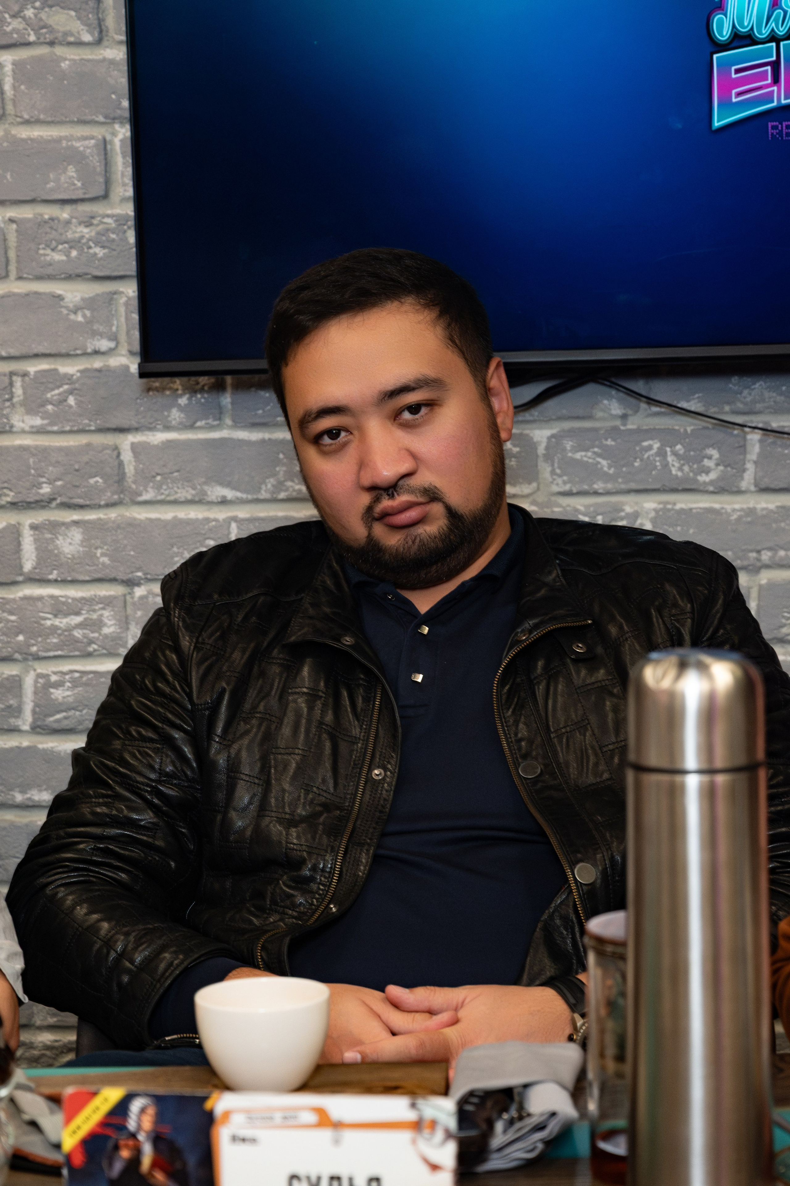 Репортаж на турнире по игре Мафия в «Мятном еноте». Фотограф мероприятий в Москве