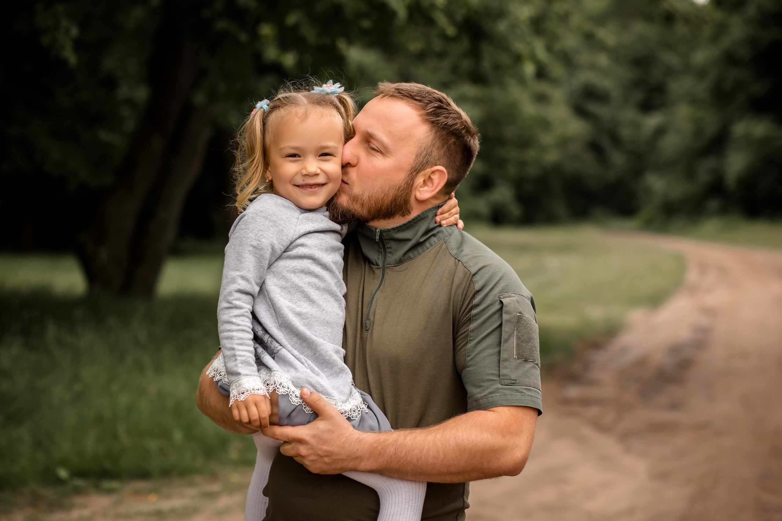 Катя с детками