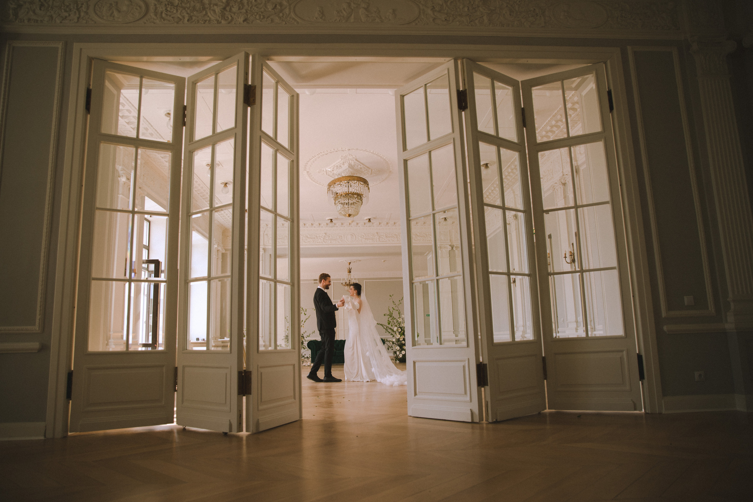 Фотограф омск свадебные фотосессии. Фотограф Велькер Марина