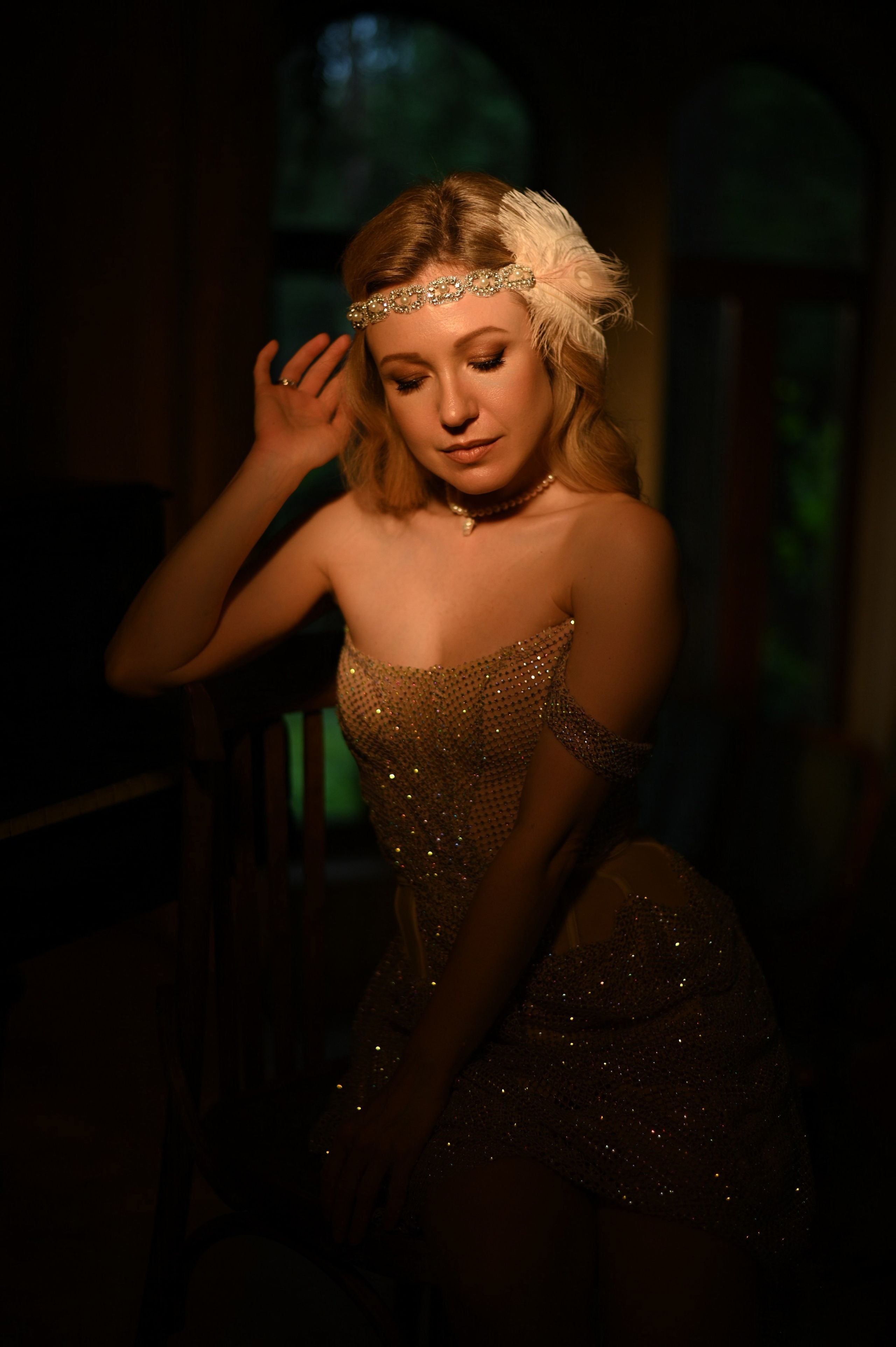 Заброшенный театр. Винтажные фотосессии в Москве