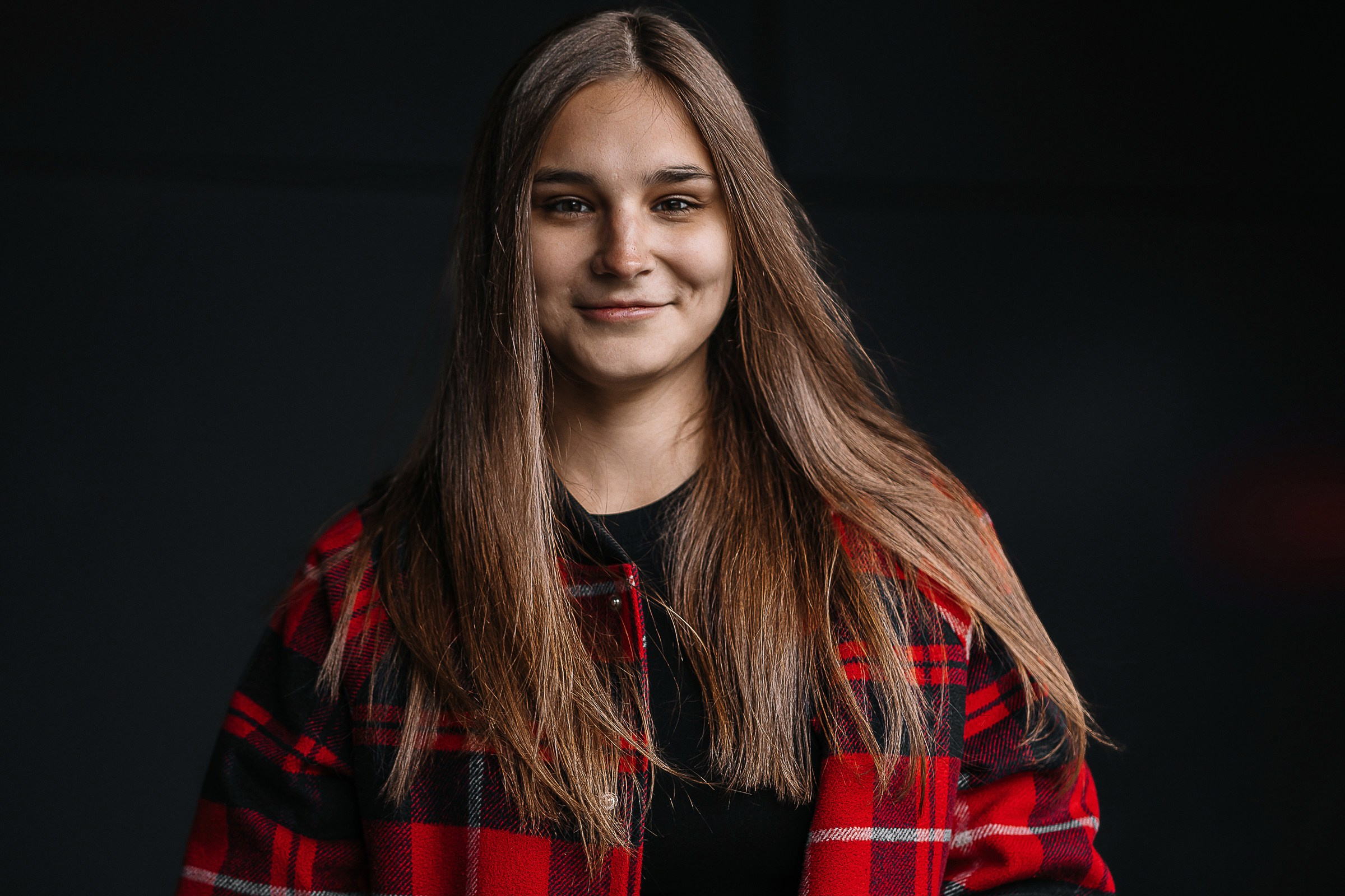 Катя в красном. Семейный, женский и детский фотограф Татьяна Колобаева