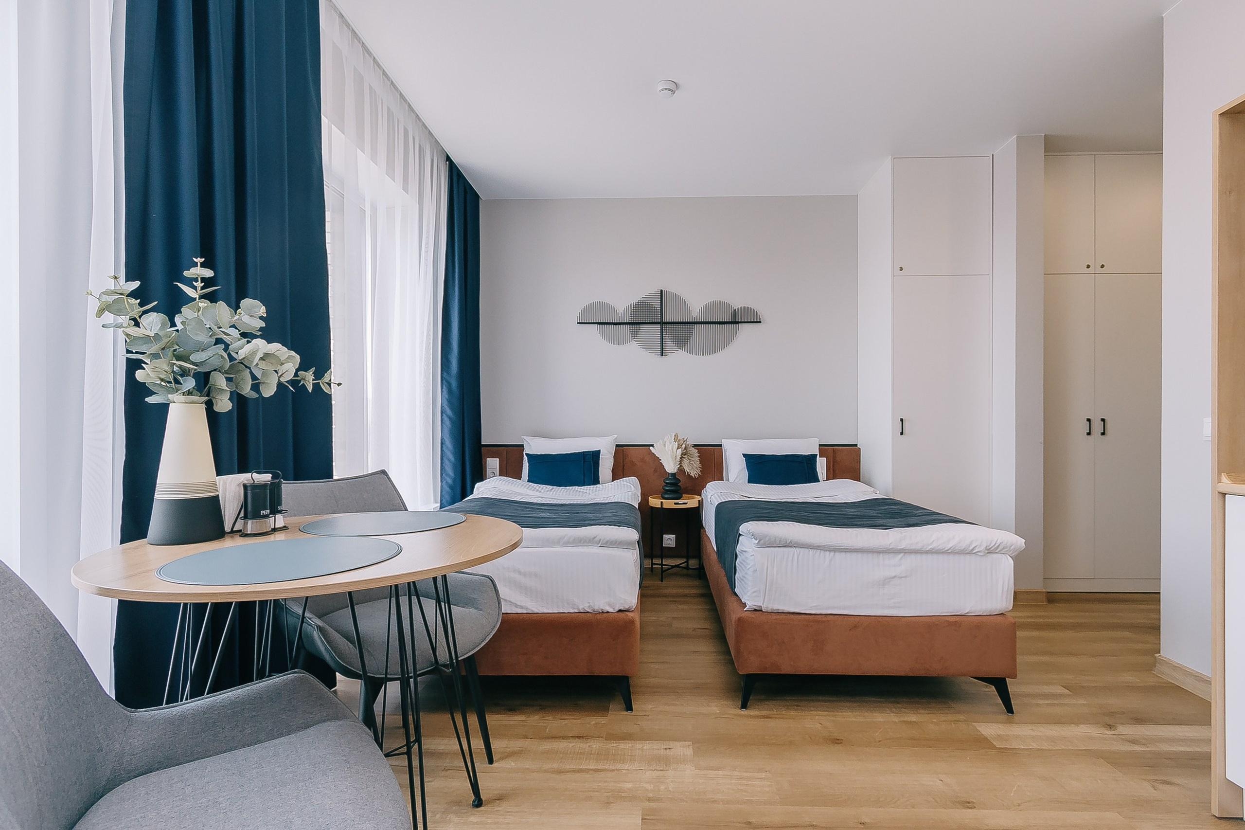 Апартаменты. Свадебный и репортажный фотограф в Новосибирске Матлак Дарья