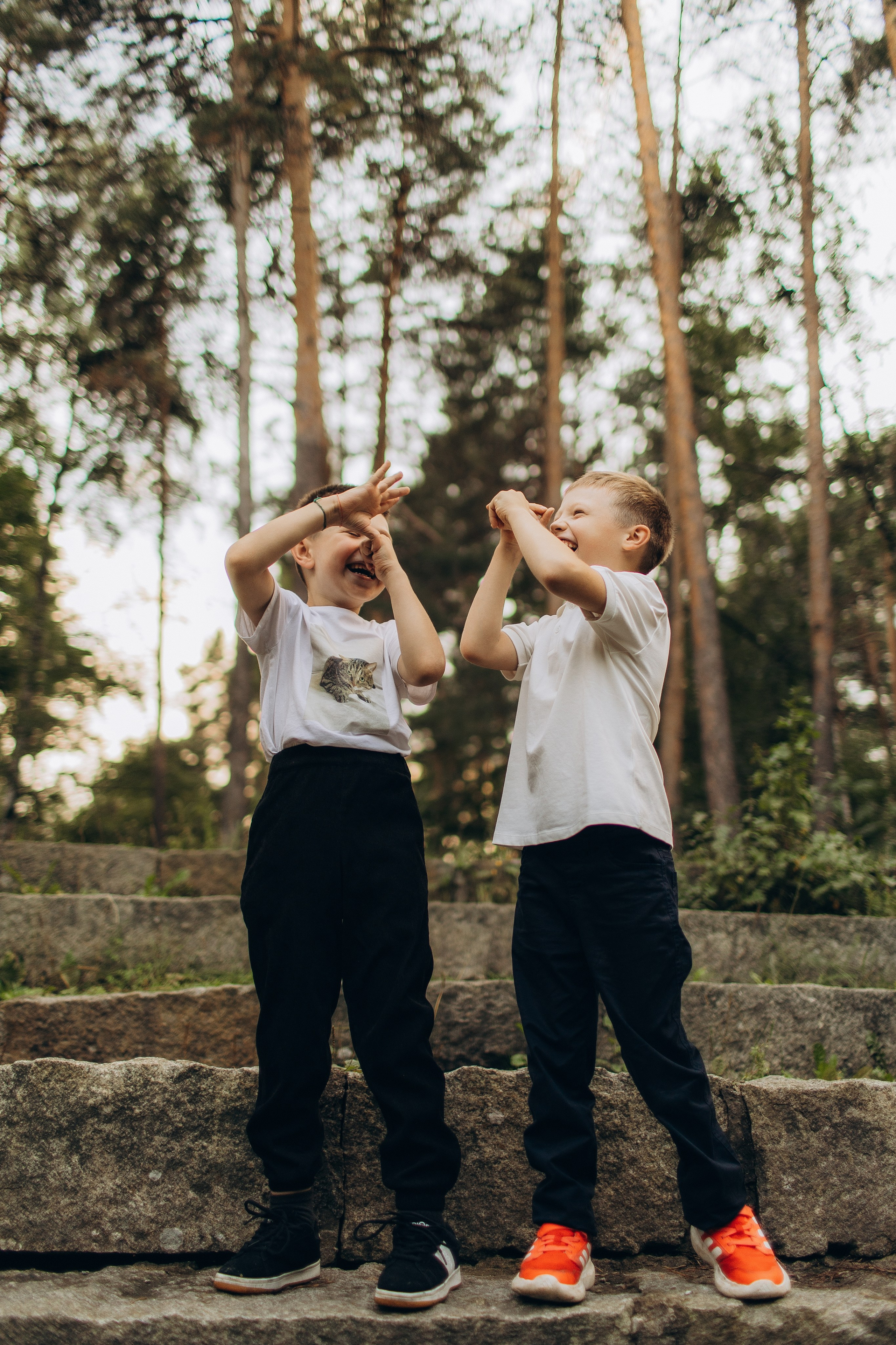 Большая семейная фотосессия на Каменных палатках. Семейная съемка — это красивый способ признаться своей семье в любви
