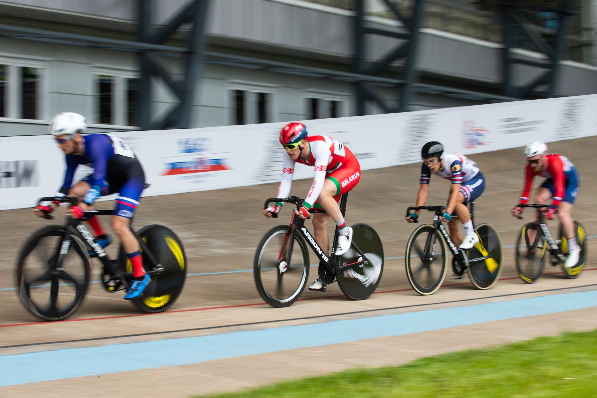Соревнования по велоспорту «Большой приз Тулы» (19 мая 2023). Репортажный фотограф Алексей Пирязев