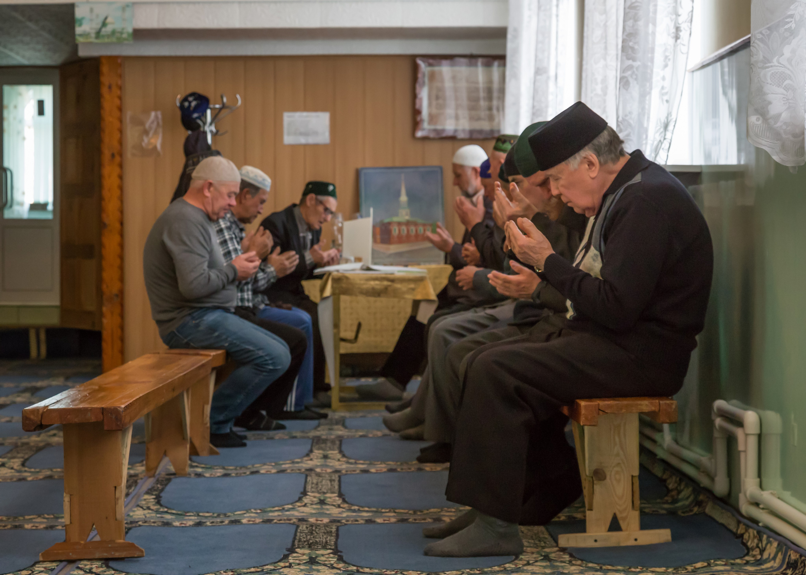 ХВАЛЫНСК: ГОРОД НА ДНЕ МОРЯ. Контакты