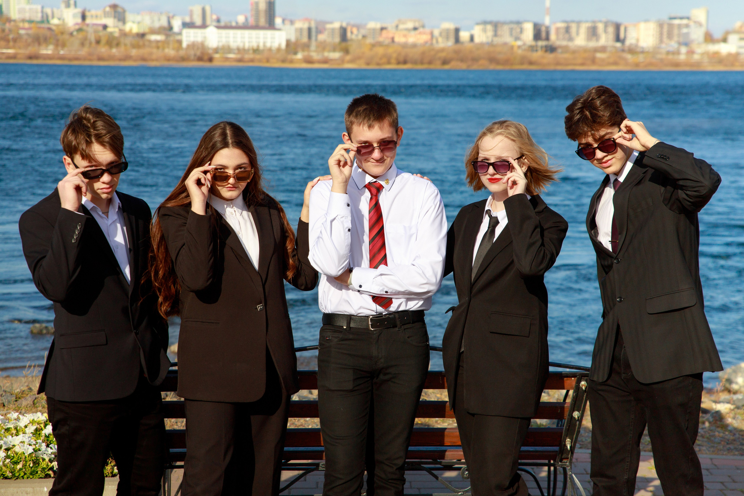 ФОТОКНИГИ от 990 рублей |. Выпускные альбомы Красноярск