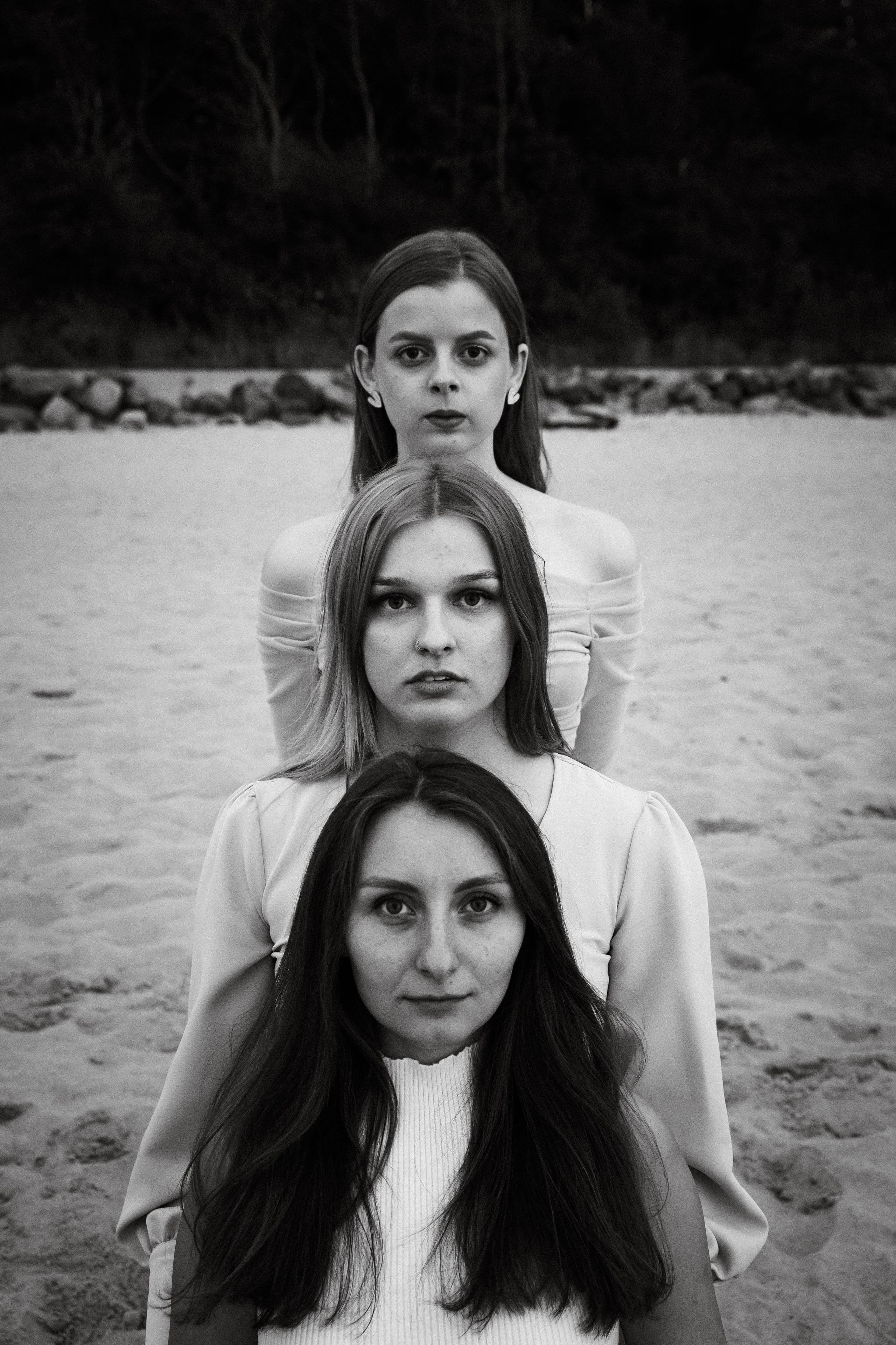 Подружки в Зеленоградске. Фотограф Калининград Илья Миллер