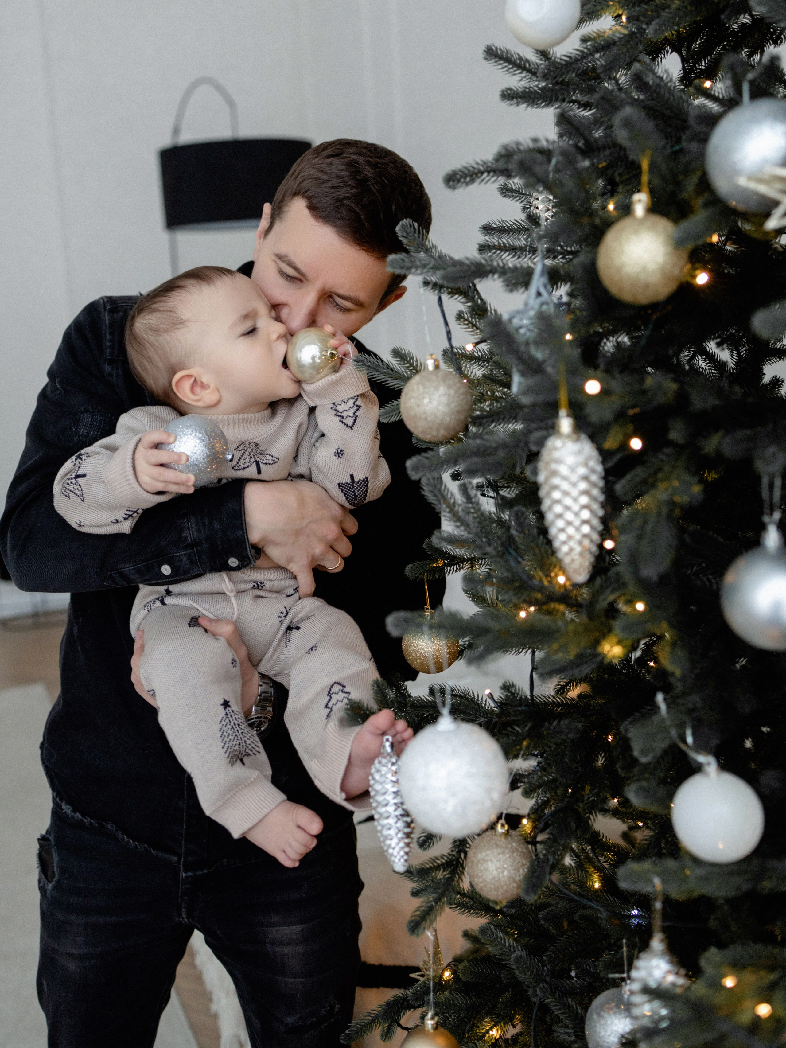 Новый год Максим, Тамара и Мирон. Фотограф Дарья Соколовская