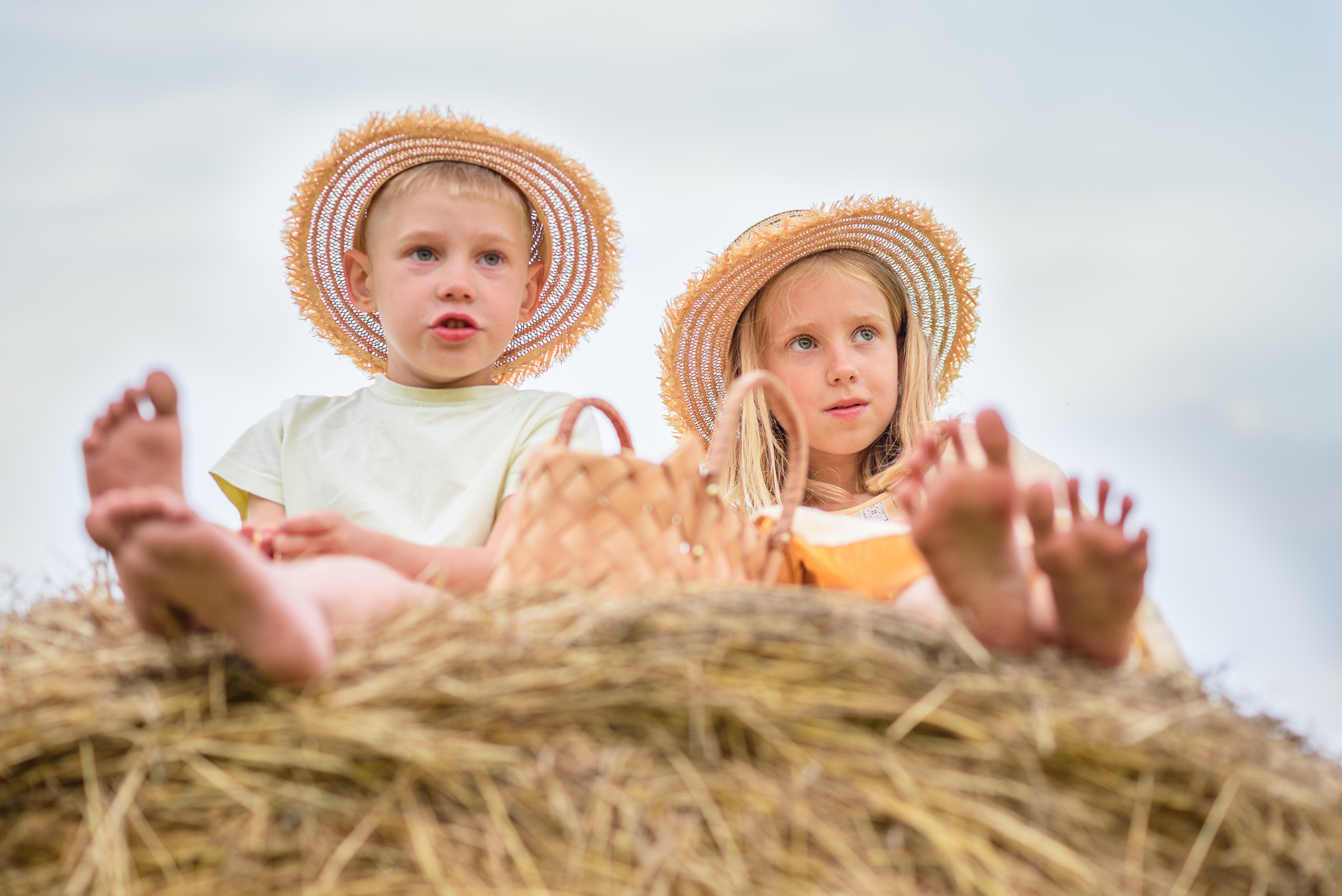 Фотосессия в полях. Фотограф в Болгарии. Фотограф в Созополе