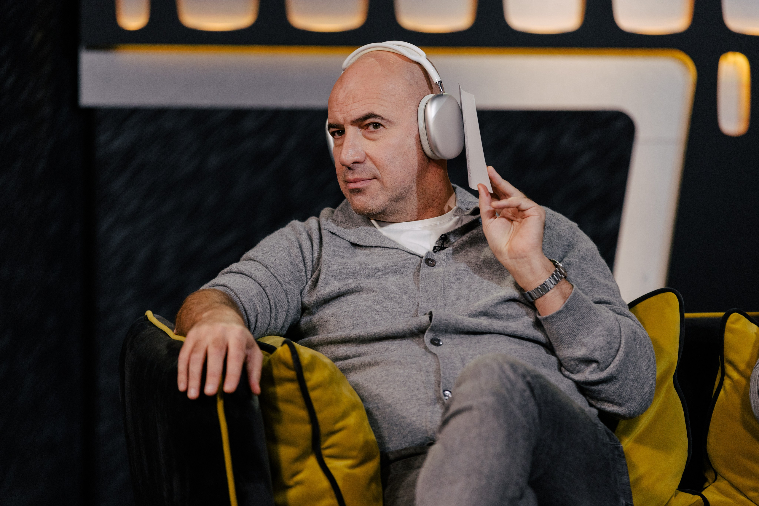 TV. Максим Чернышев — фотограф