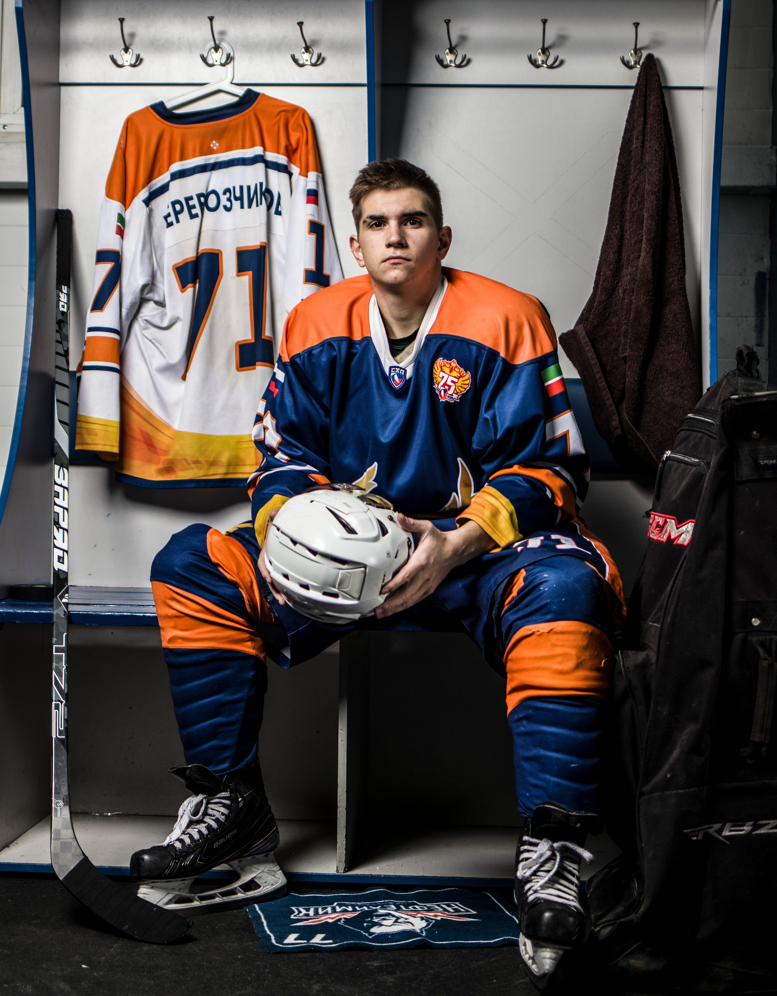 Имиджевая съемка для тренера по хоккею