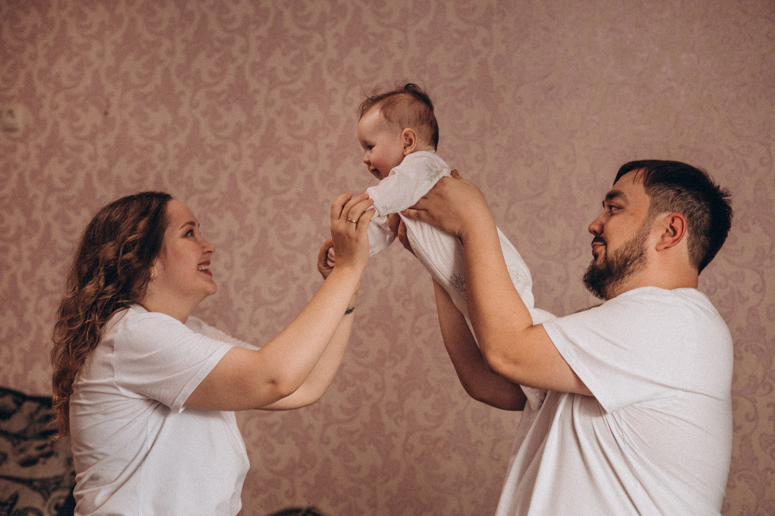 Семья Тищенко. Семейный фотограф Нижневартовск Тюмень Ефимова Ирина