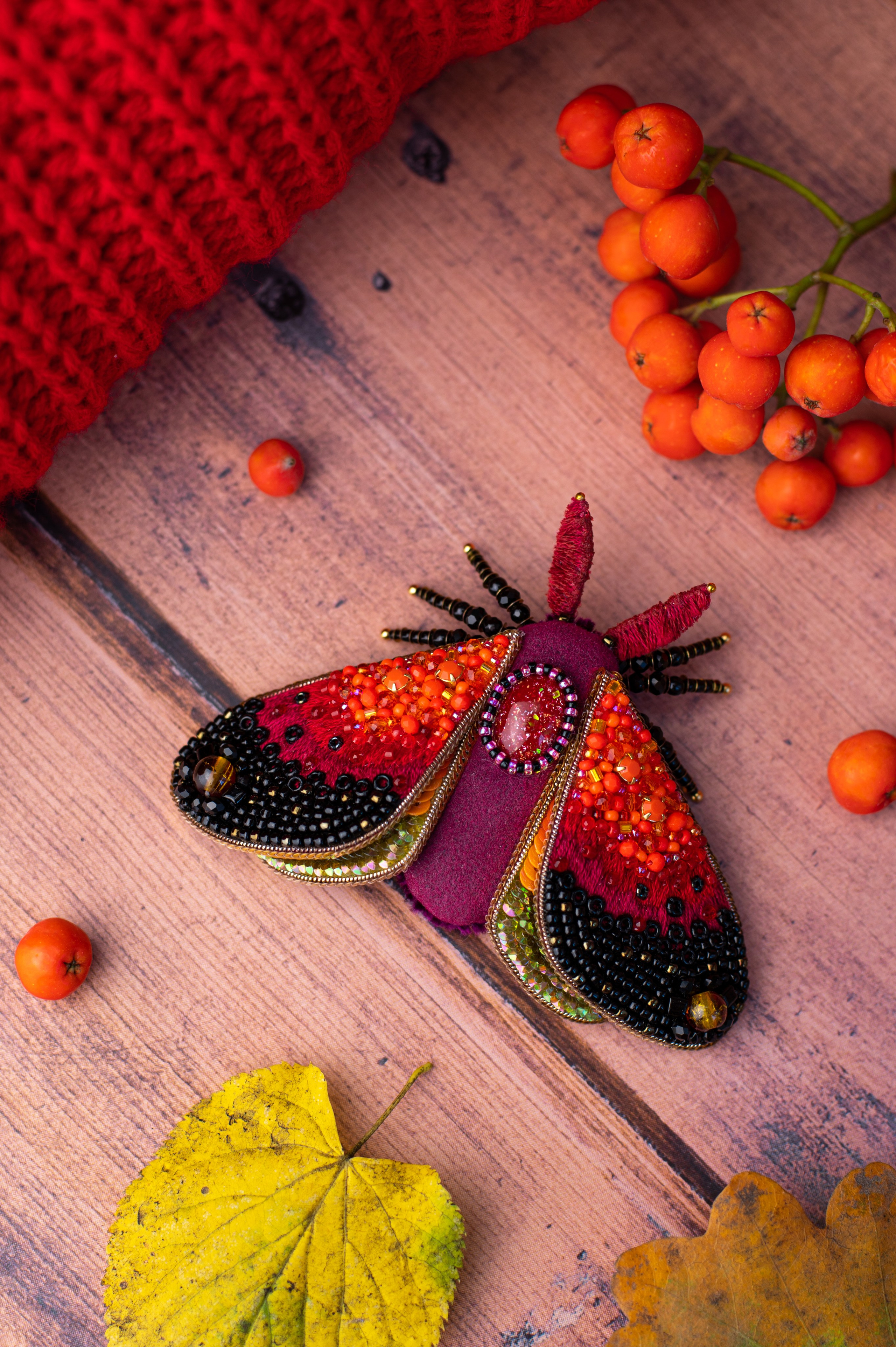 Броши ручной работы Анны Абрамовой. Фотограф Санкт-Петербург | Дарья Першина