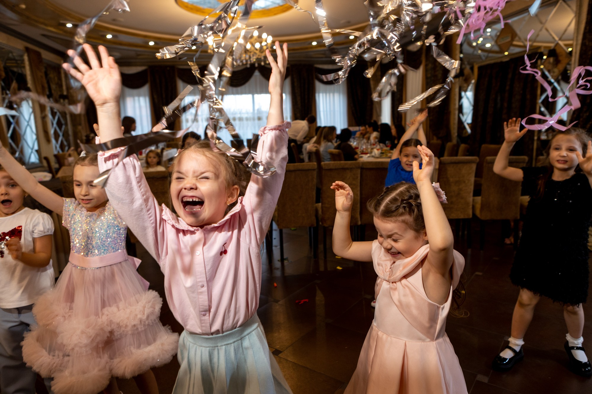 День Рождения Анастасии в ресторане Инконтро. Фотограф в Оренбурге. Профессиональный фотограф