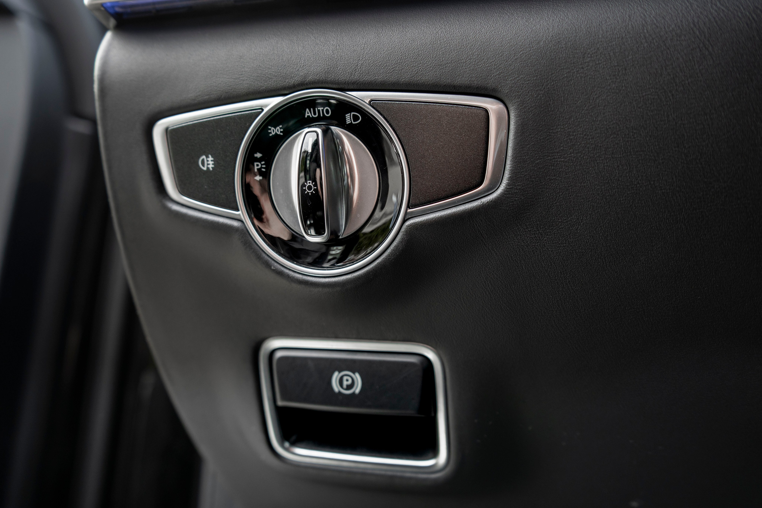 Mercedes S-class (W222)