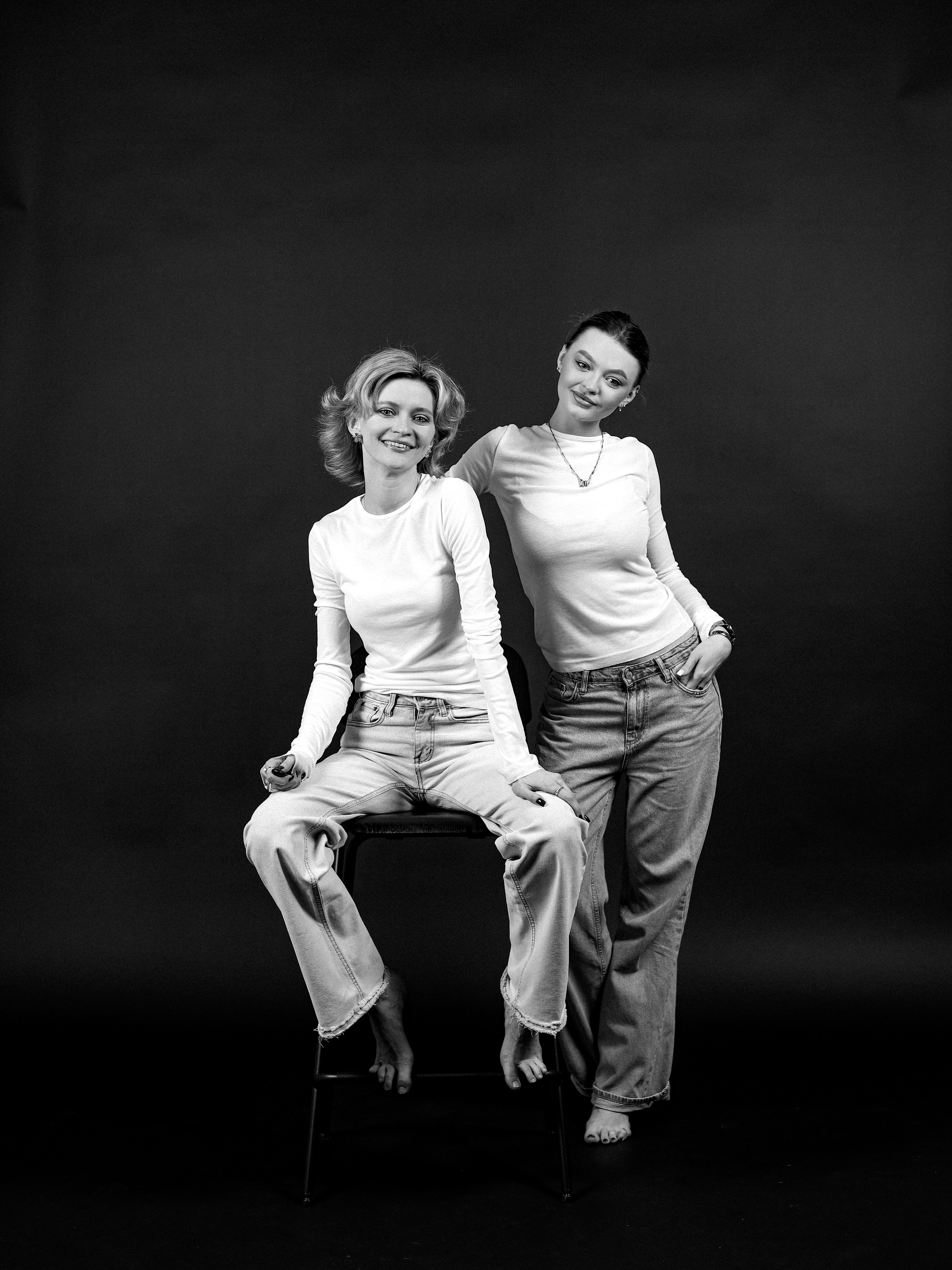 Дарья и Анна. Фотостудия без фотографа Чехов. Первая студия автопортрета в Чехове