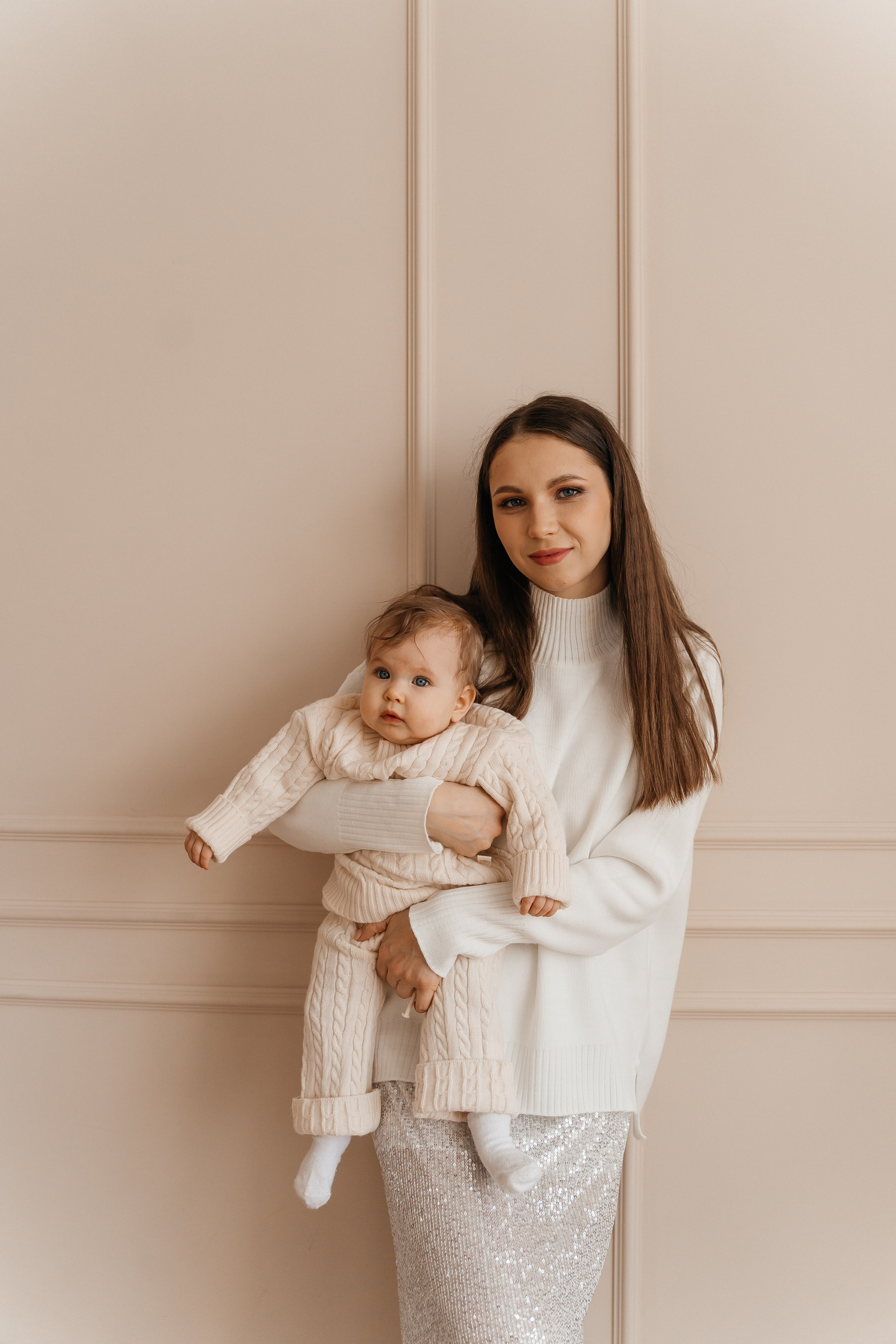 Сережа, Юля, Василиса и Дарина. Волик Мария