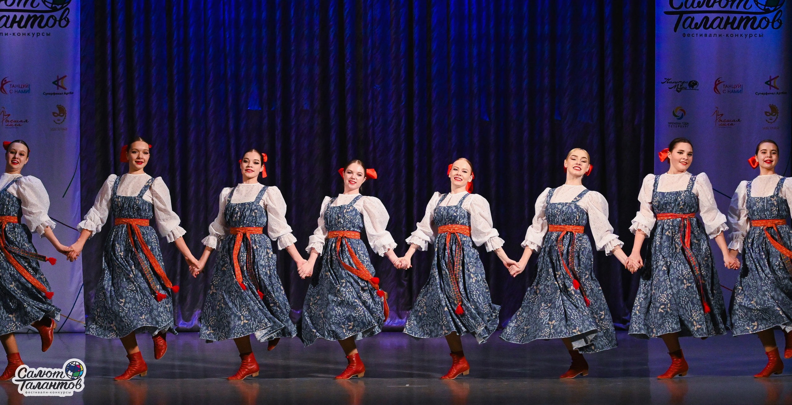 08.01.2026 «Салют Талантов» 8-й фестиваль-конкурс «Снегурочка встречает таланты» г. Ярославль. Медиастудия Фото Концепт