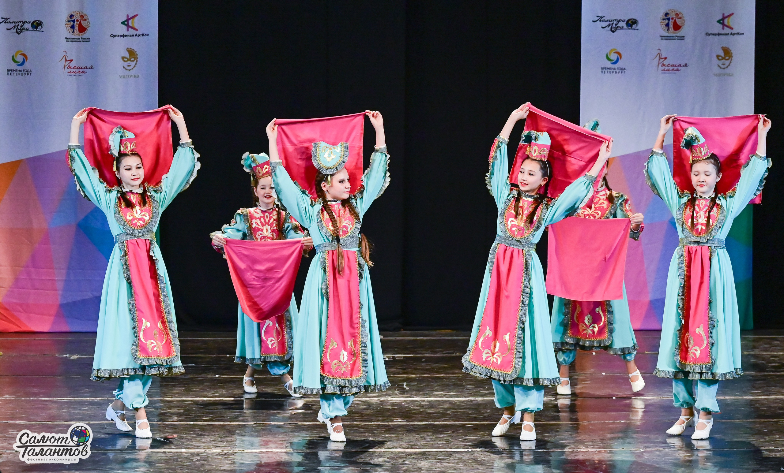 13.06.2025 «Салют Талантов» 41-й Международный фестиваль-конкурс «МОСКВА ВЕРИТ ТАЛАНТАМ» г. Москва. Медиастудия Фото Концепт