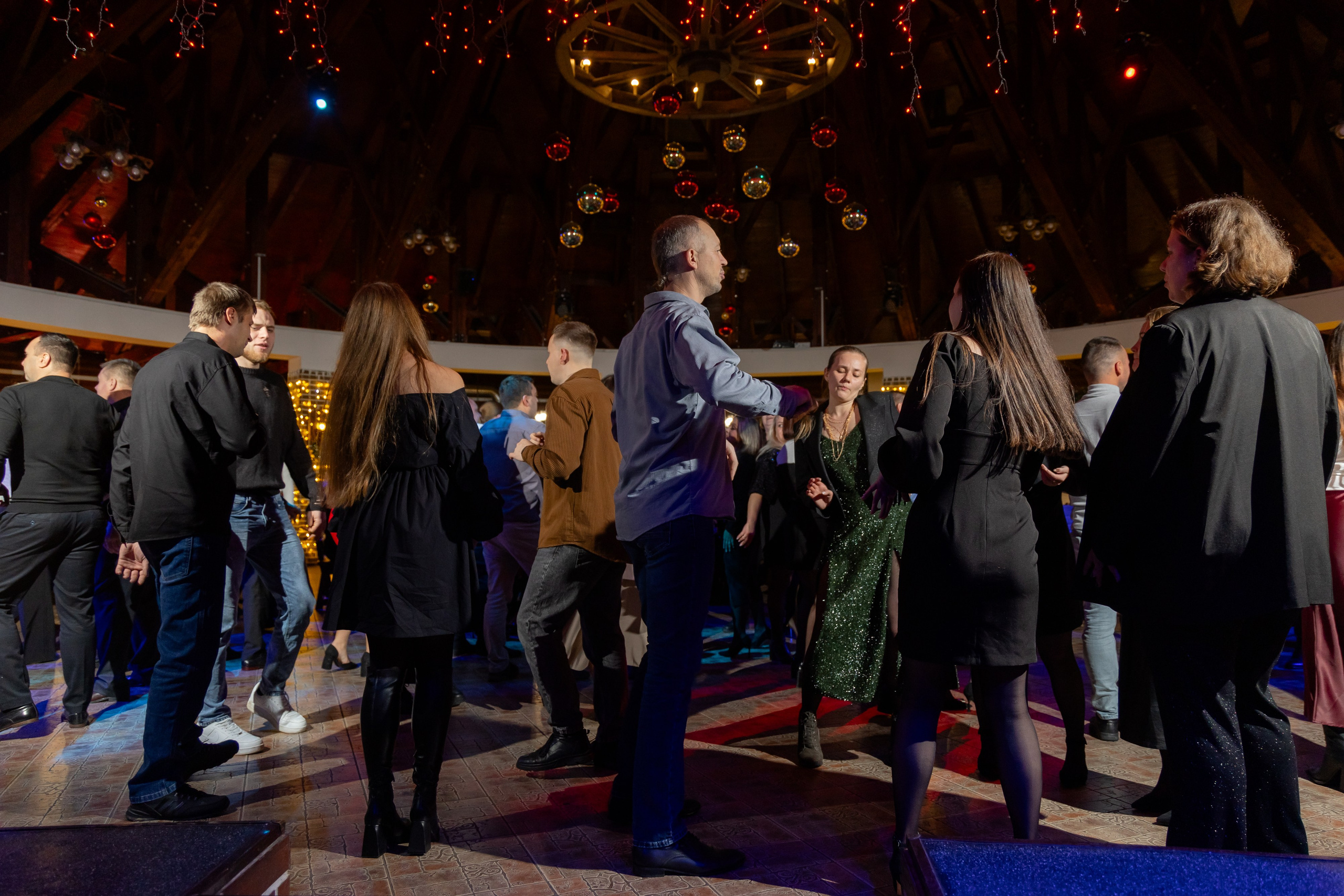 Корпоративная новогодняя съемка для логистической компании ИТА. Свадебный фотограф в Минске/Беларуси Сергей Спиридонов