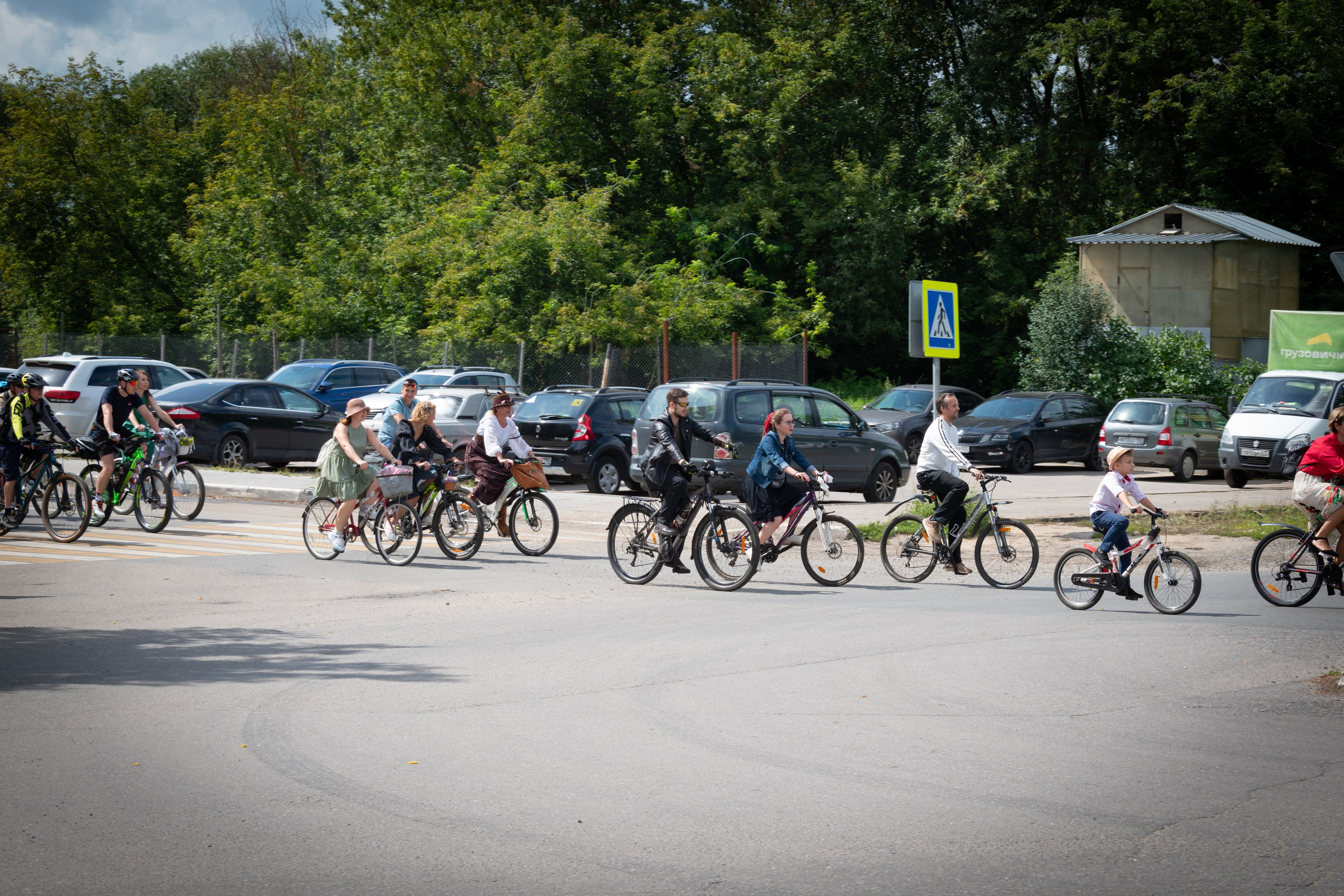 «Леди на велосипеде» — велопробег по г. Жуковскому 2025. Репортажный фотограф Сыбер Мартти