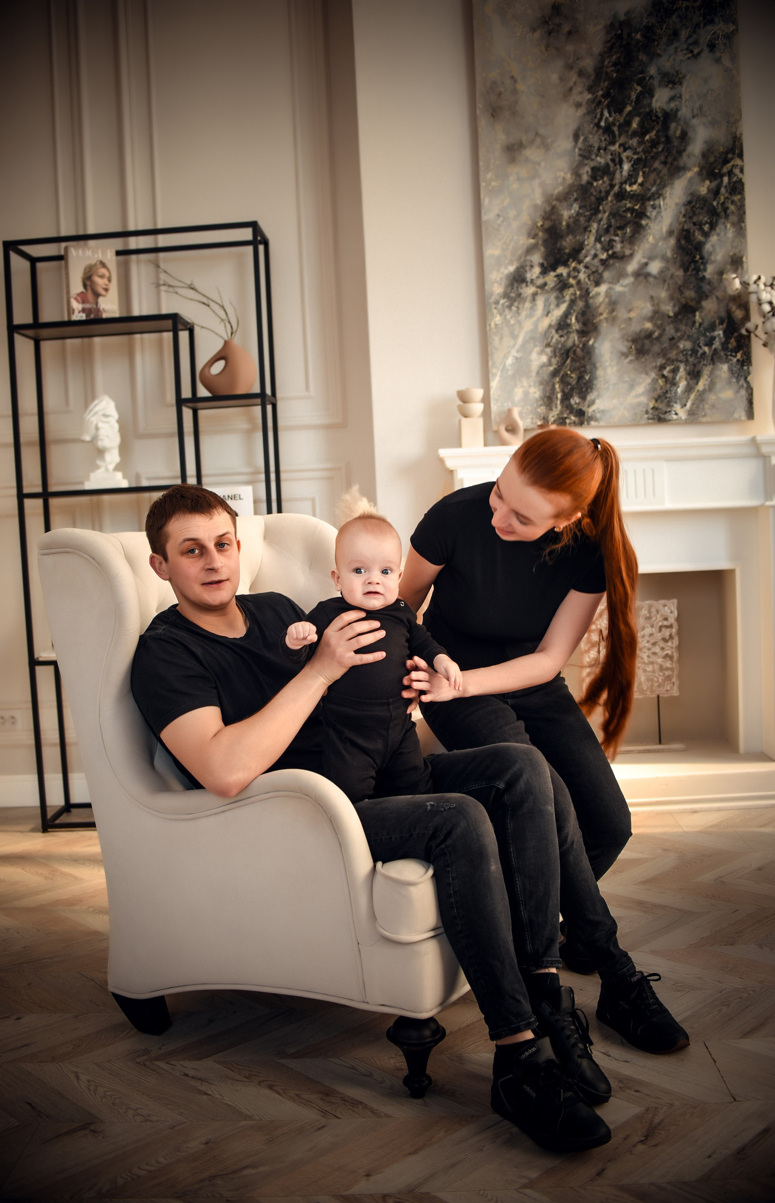 Семейная студийная фотосессия 3. Свадебный, семейный, детский, контент фотограф в Омске Максим Ильин