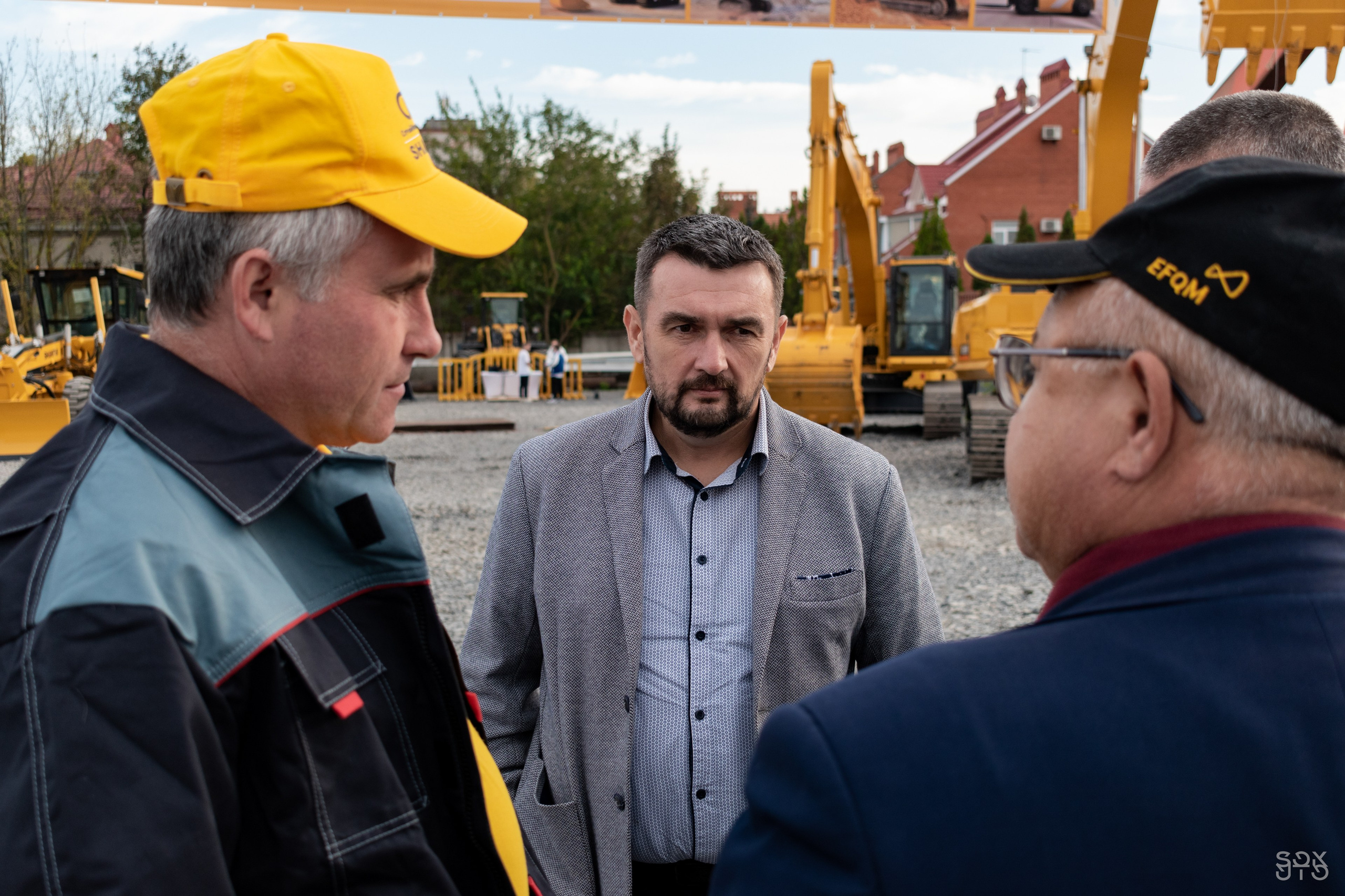 Строительная компания SHANTUI