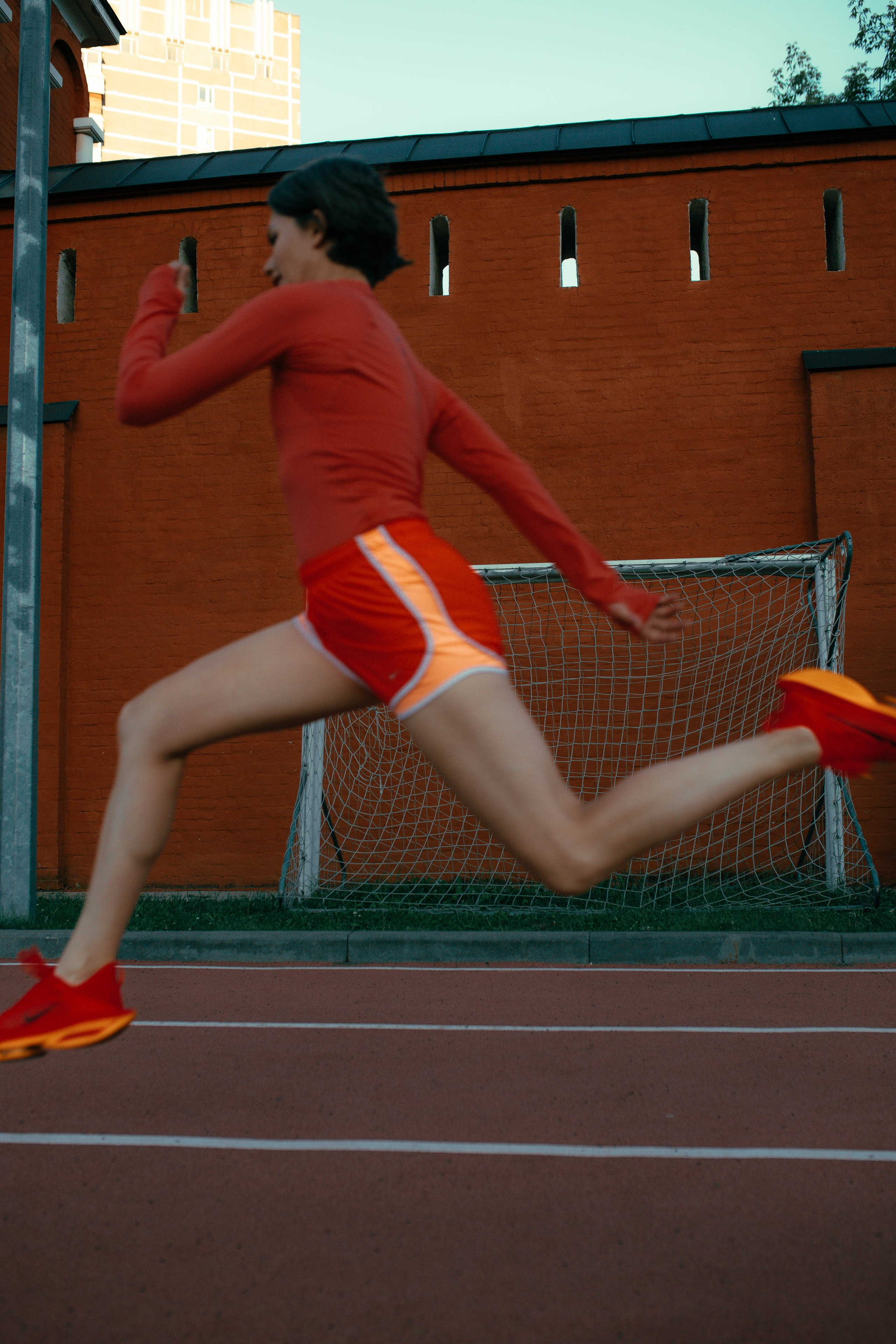 Рассвет на стадионе с Ольгой. Александра Мельниченко/ Бегающий фотограф