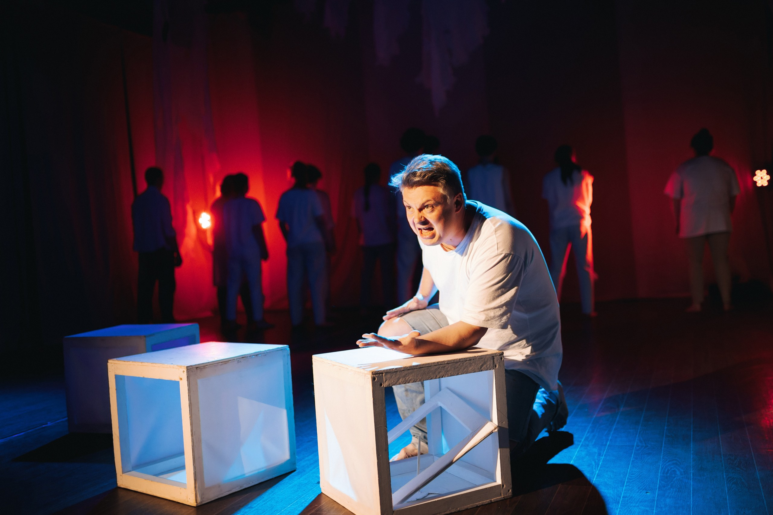 Theatre. Фотограф Ваня Бархатов