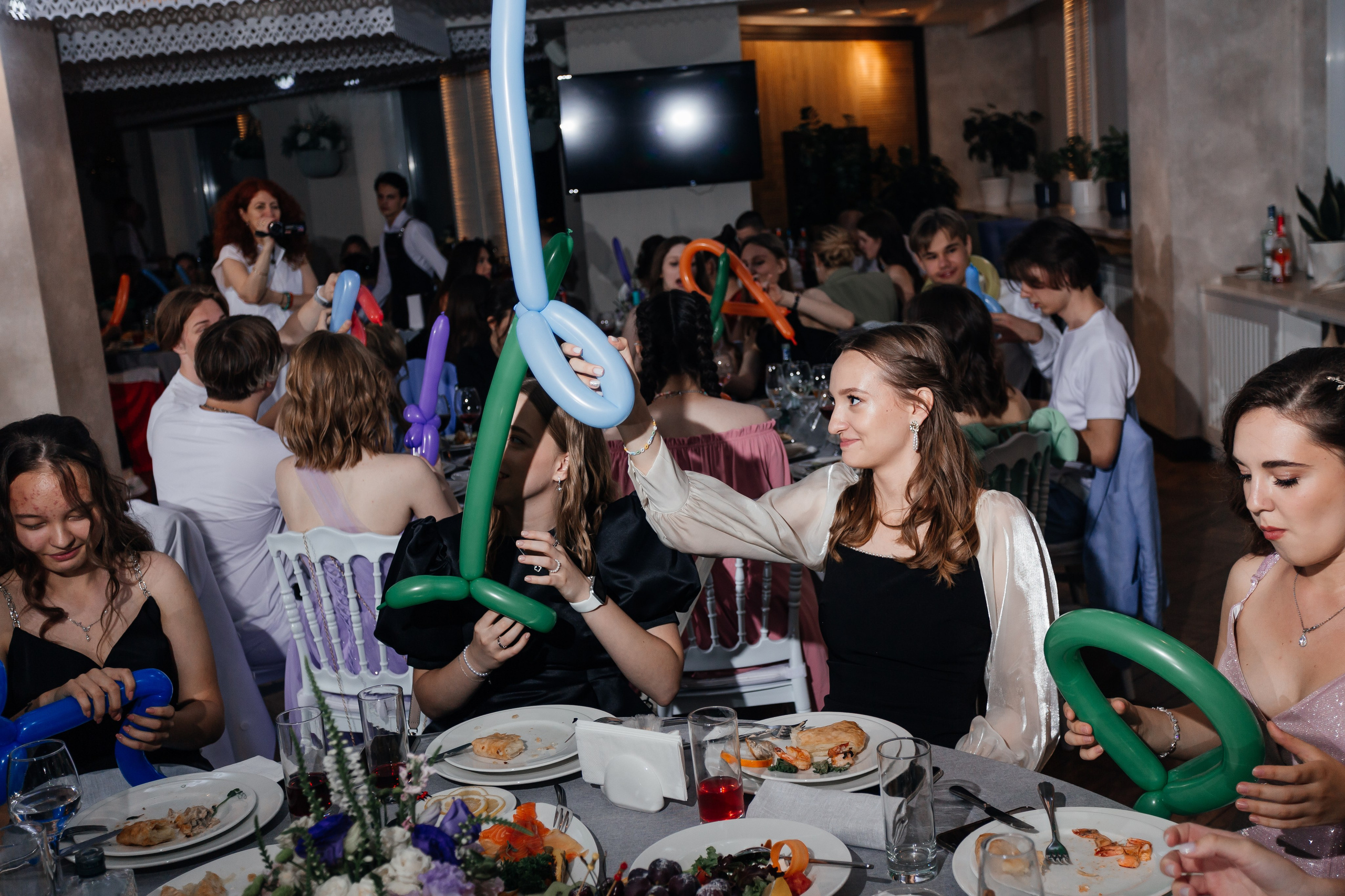 Выпускной 11 «А». Школа № 42. Свадебный фотограф в Краснодаре Николай Крауз