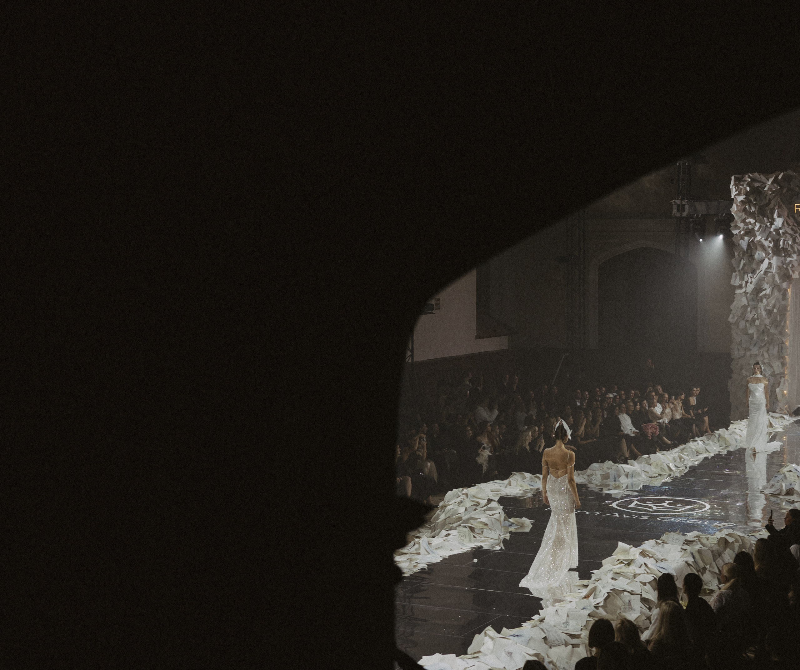 Rara Avis Fashion Show 2026. Fusion Wedding Photographer