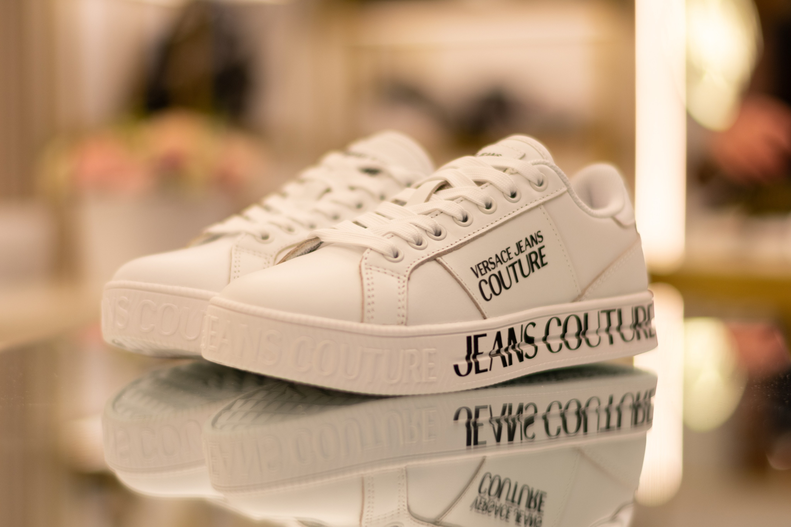 Для организаций. Предметная фотосессия для обувного магазина Capsula. Фотограф/видеограф Богдан Голованов