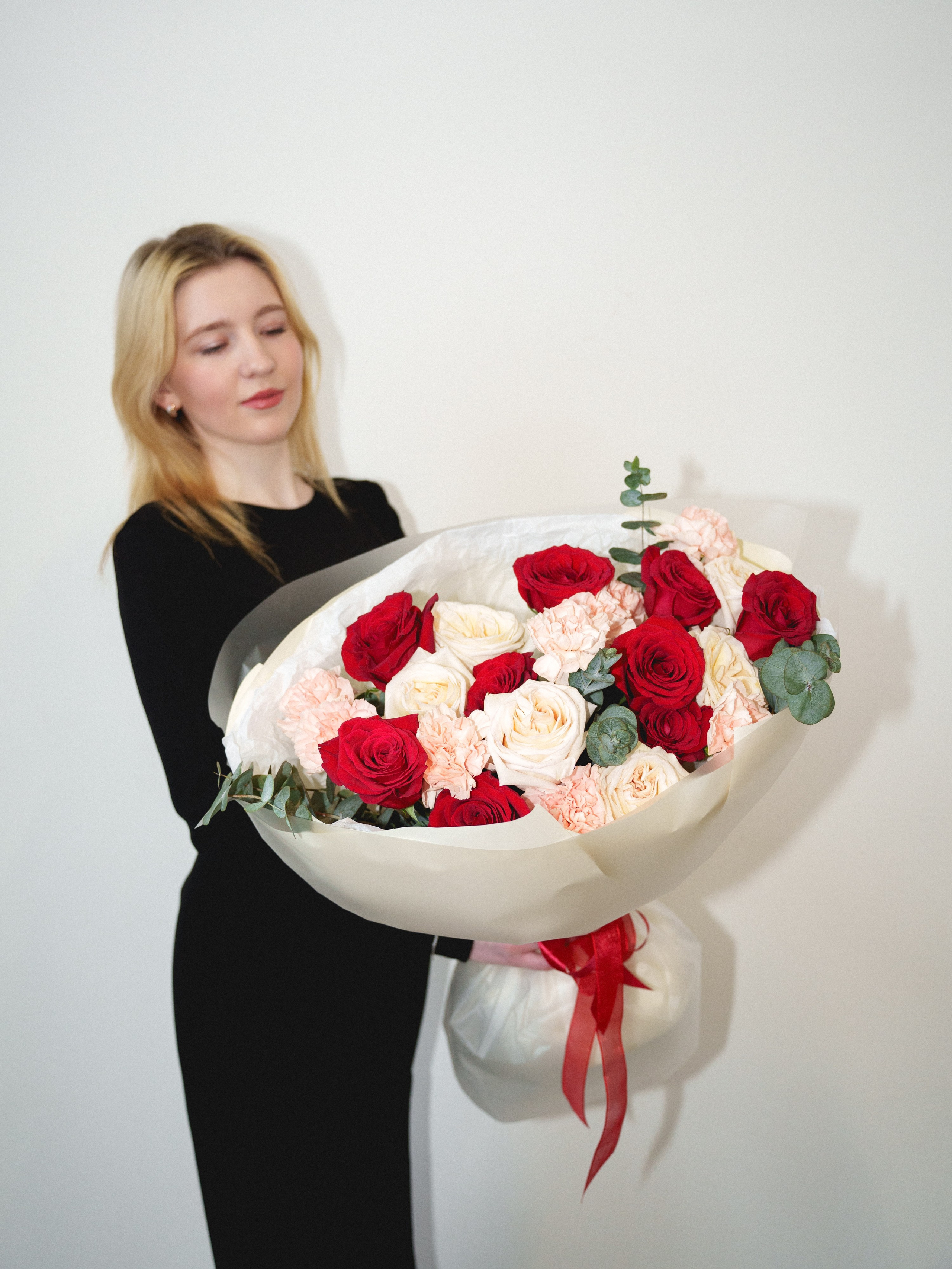 Цветы (контент к 14 февраля). Иван Упоров — фотограф, рилсмейкер чебоксары