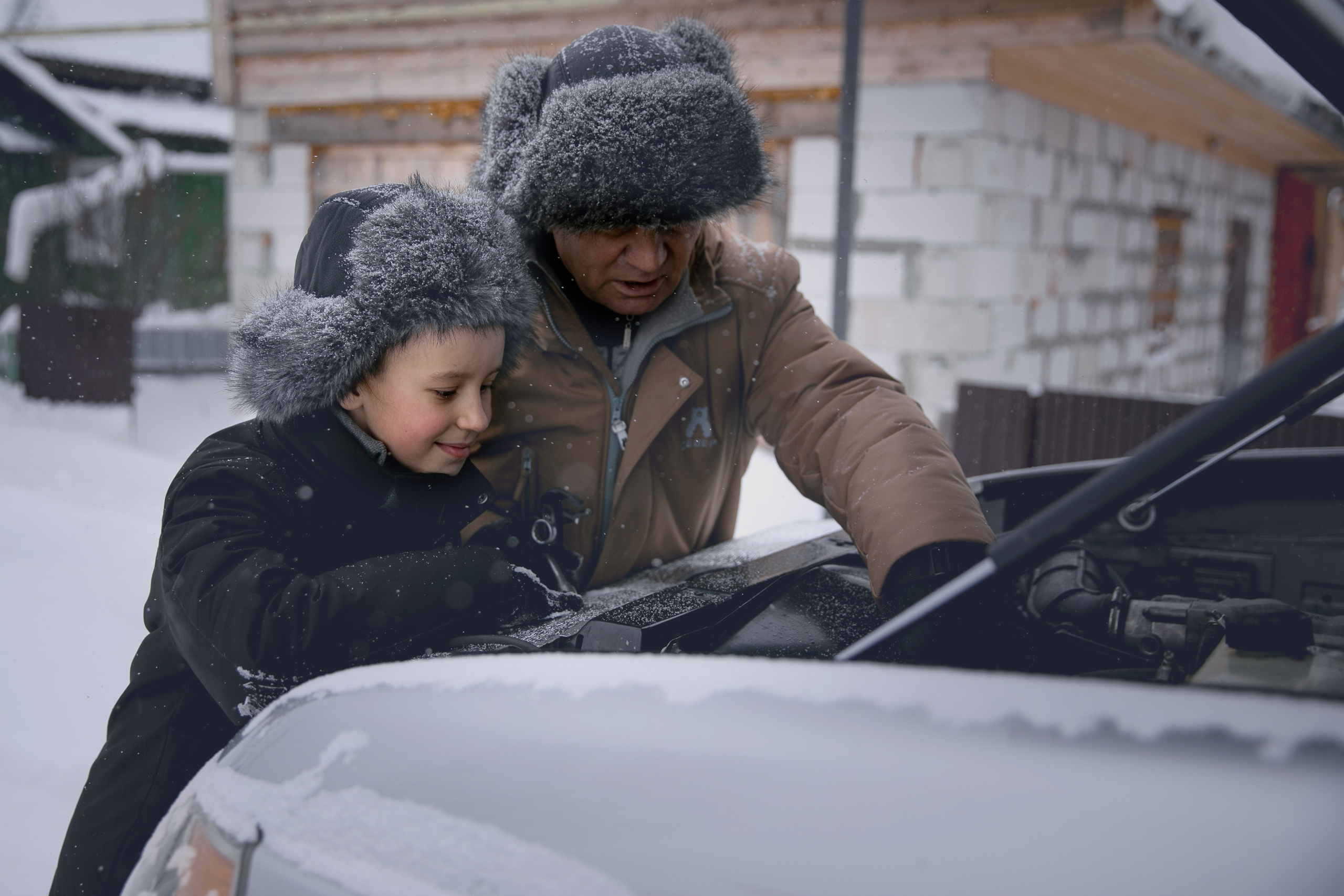 Внук и дедушка. Семейный и детский фотограф София Шарабурко, Томская область