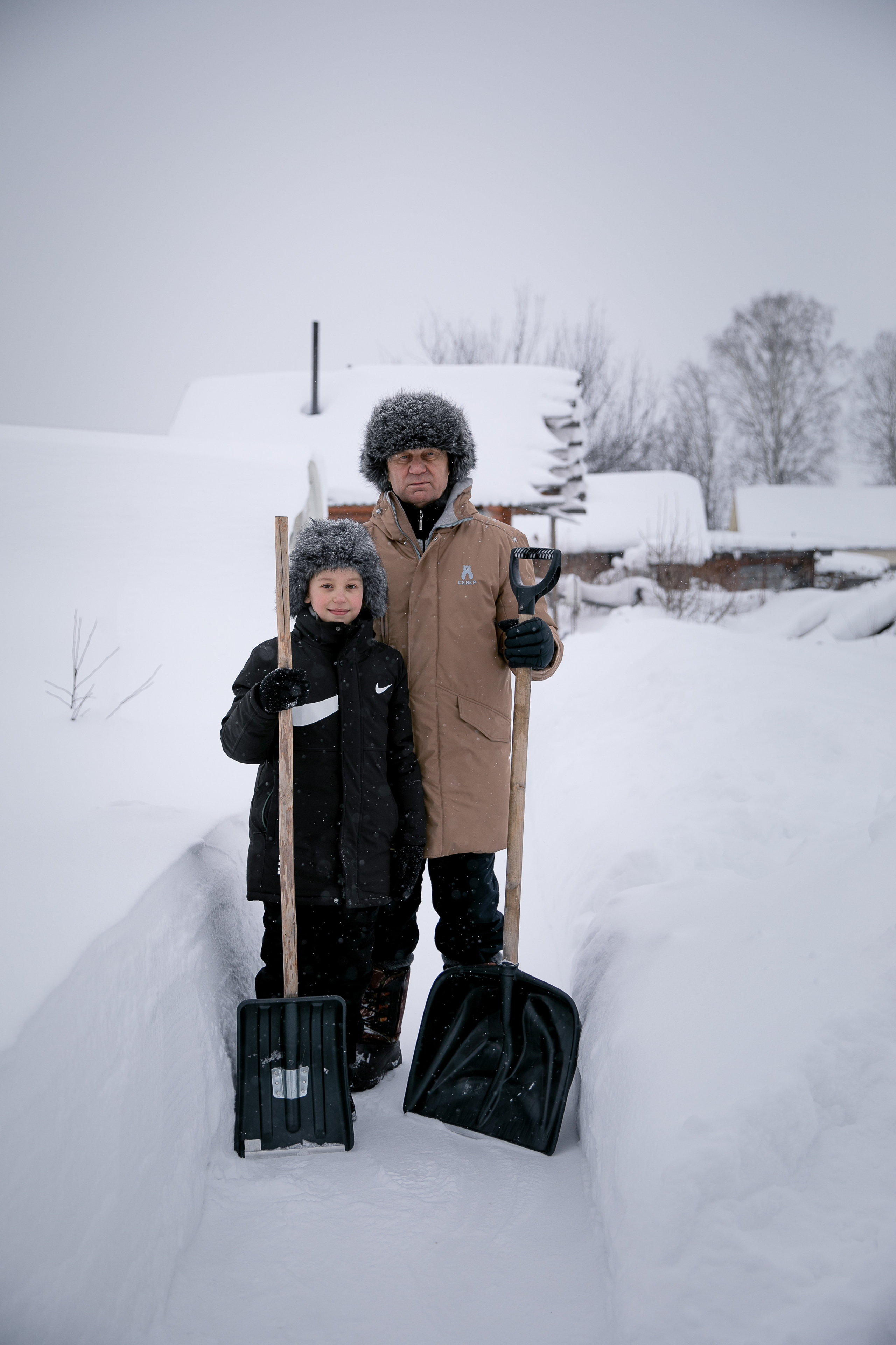 Внук и дедушка. Семейный и детский фотограф София Шарабурко, Томская область