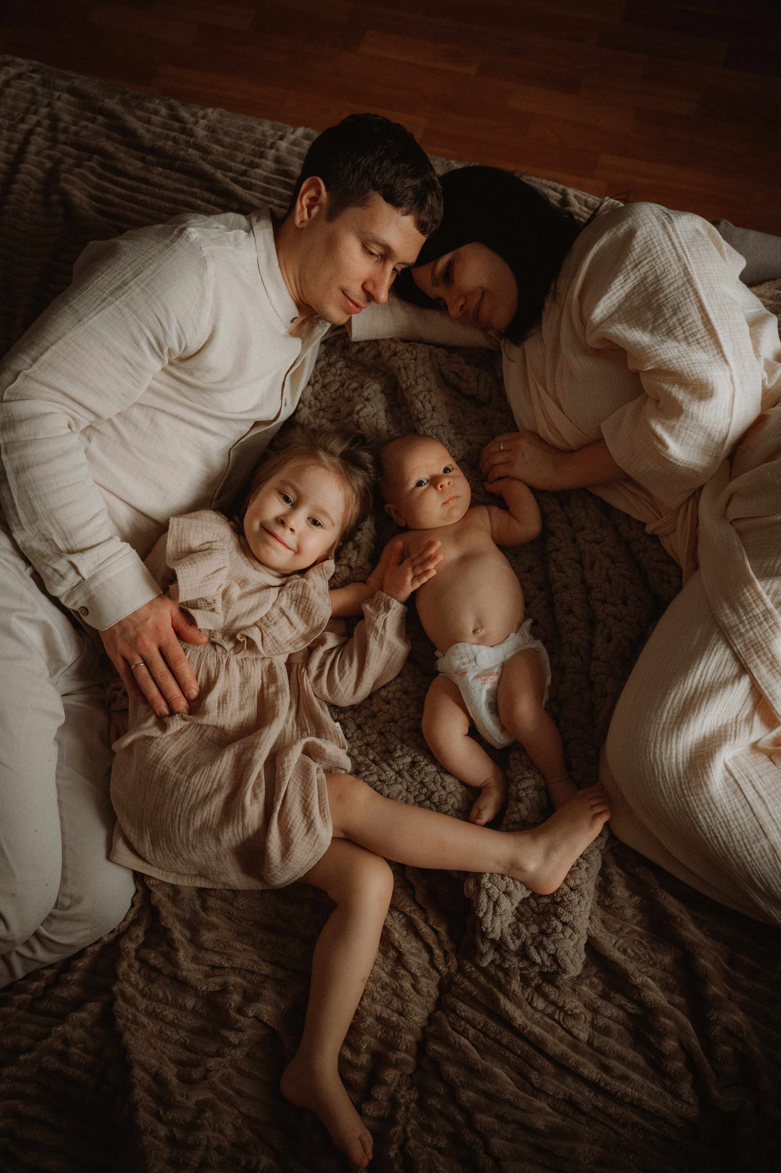 Ваня, Лера, Алиса и Кирюша. Семейный фотограф • Домашние съемки в Нижнем Новгороде