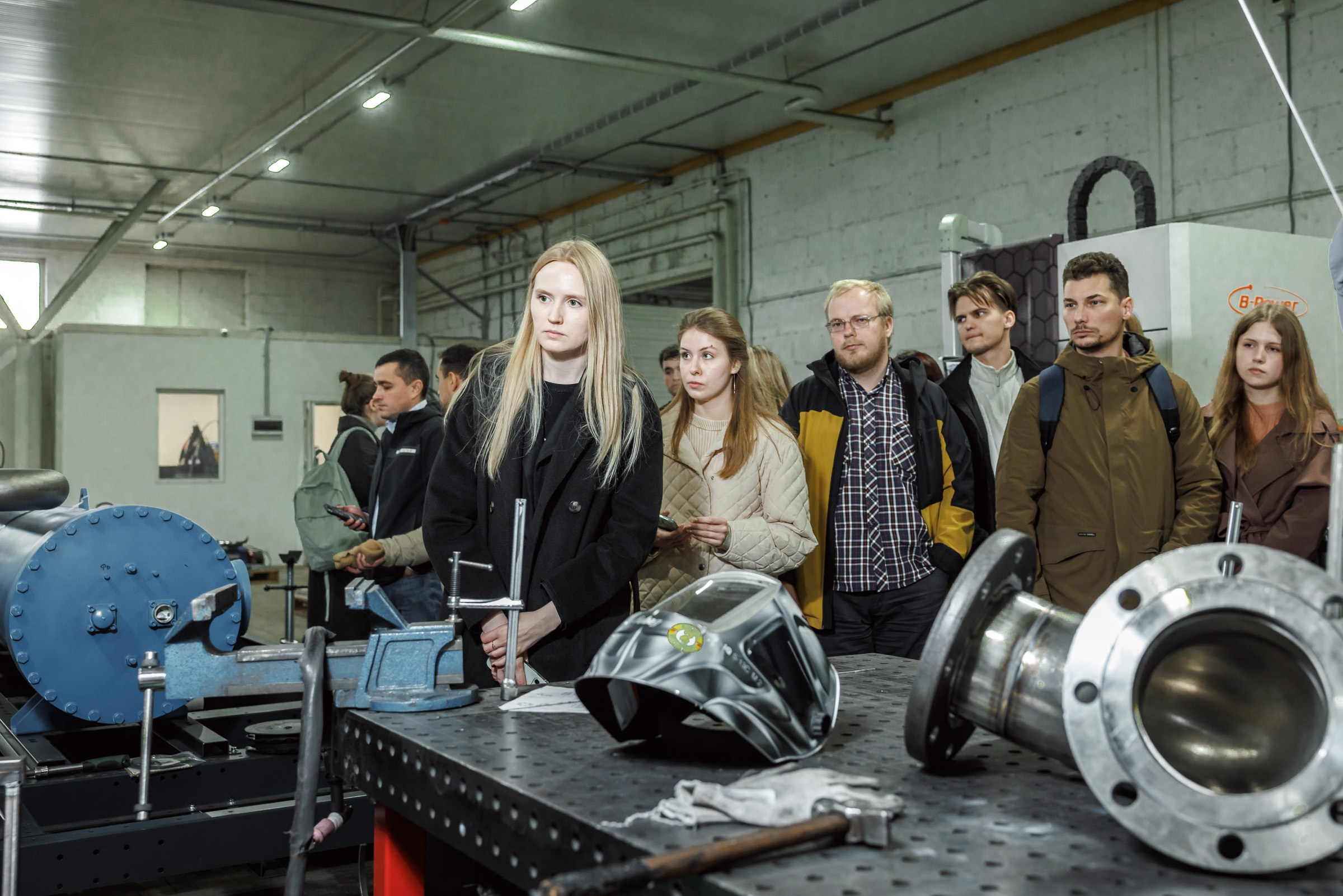 Презентация производство. Андрей Шаповалов — репортажный фотограф в Москве