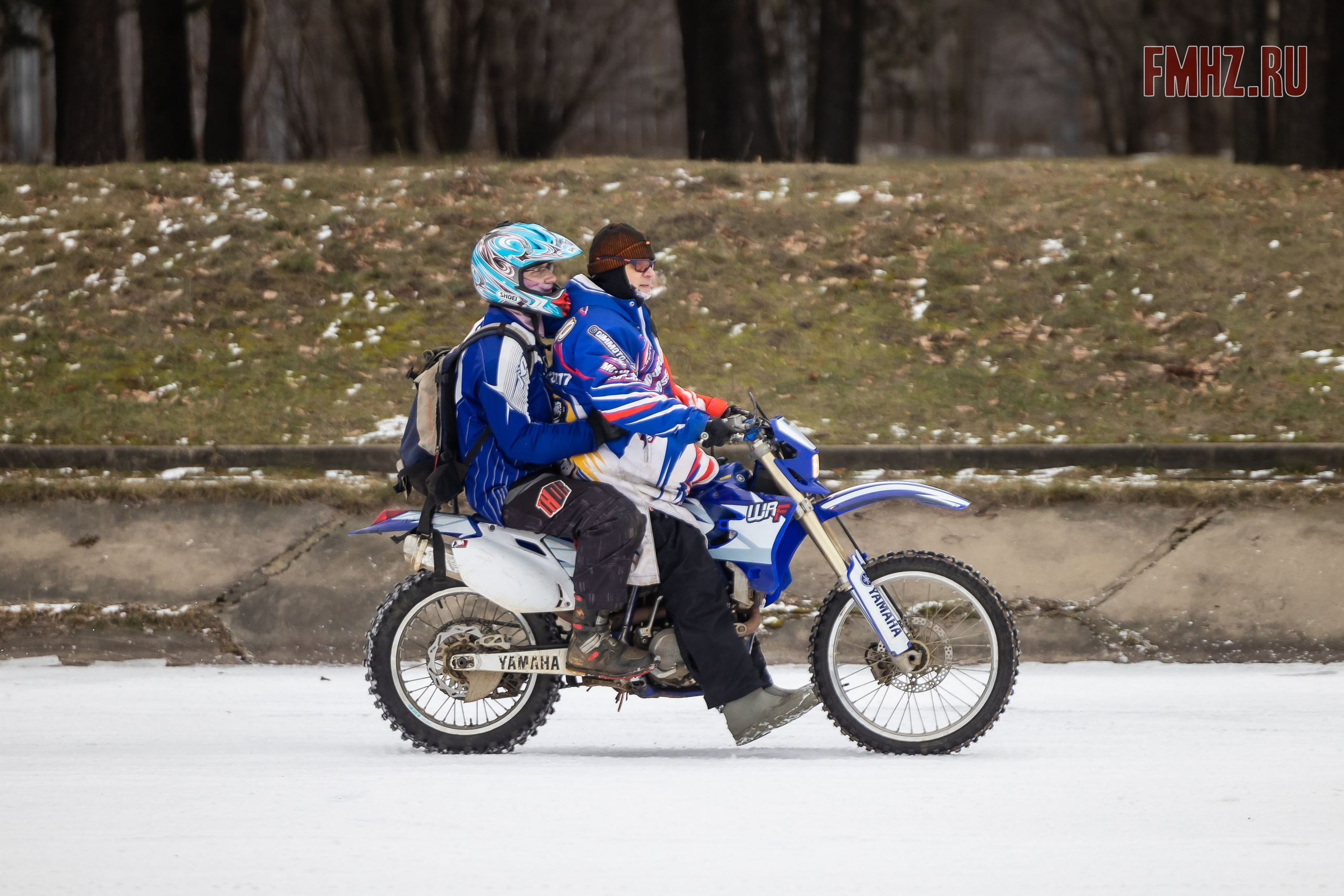 Первый этап Кубка МФР по мотокроссу на льду Большого Крылатского пруда в Москве. 8 февраля 2025 г. Фотограф Владимир Охрименко