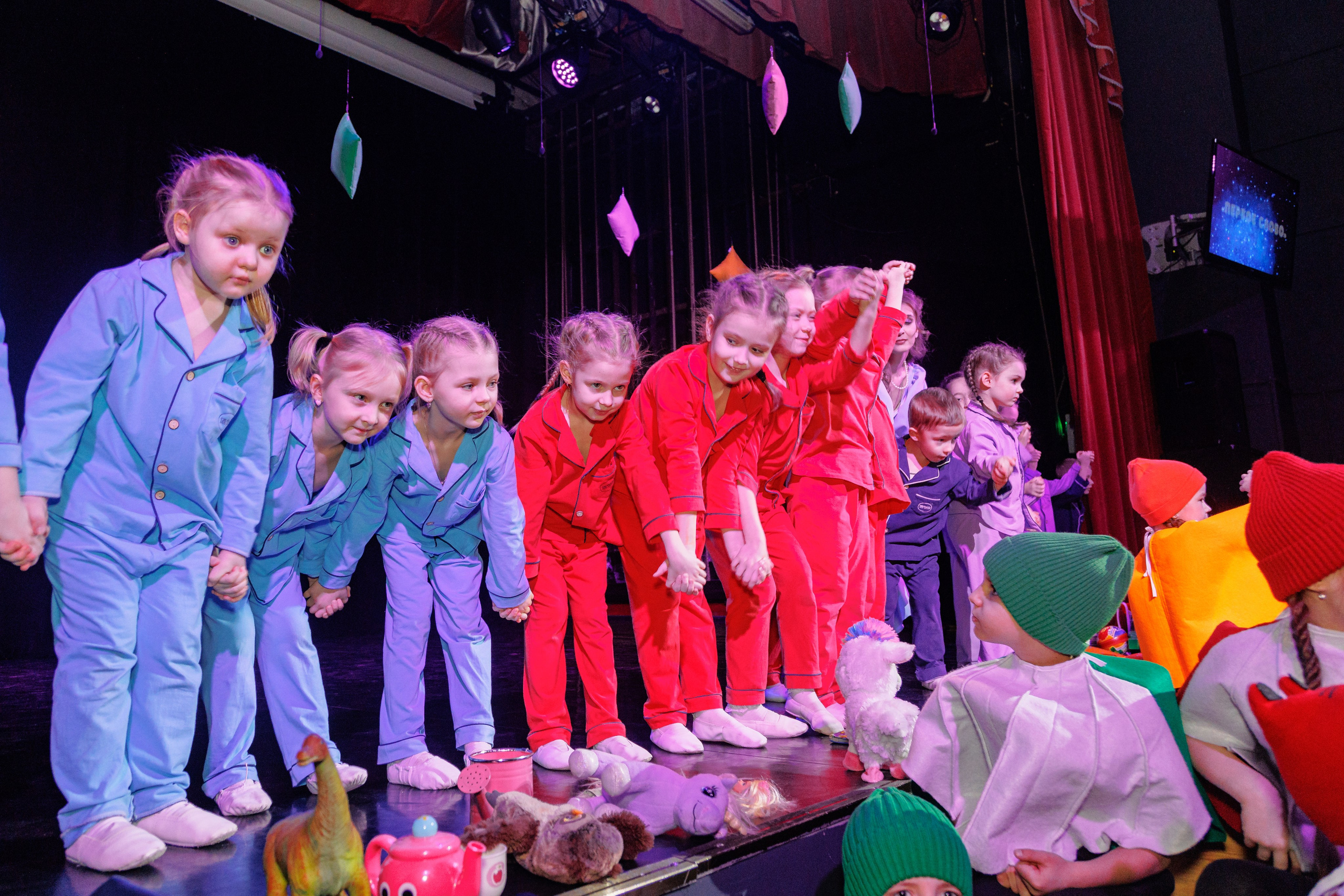 Детский концерт. Выпускные альбомы в Москве и Московской области