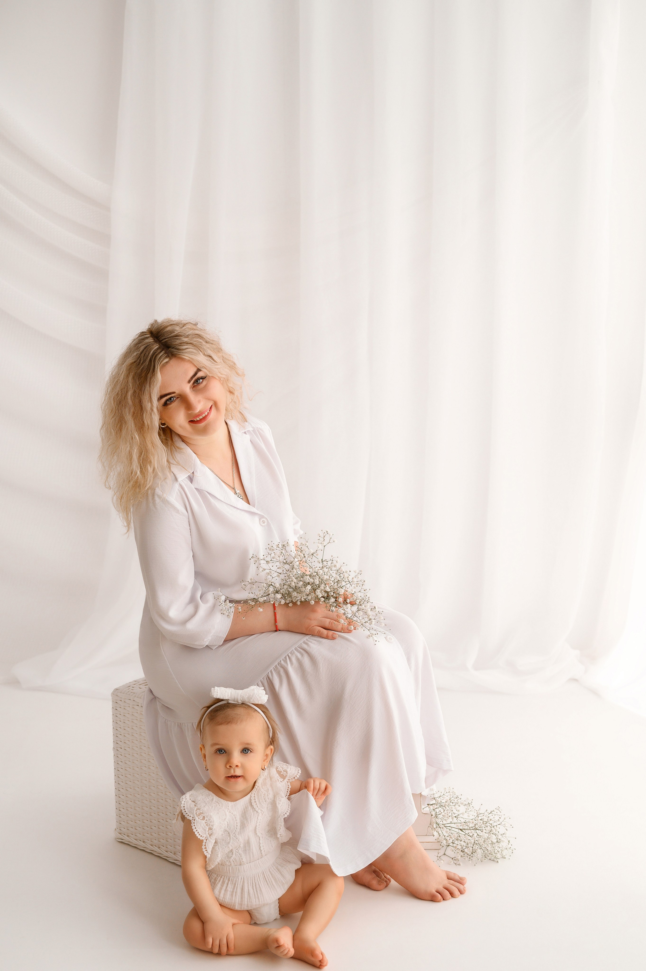 Семейные фото в минимализме. Детский и семейный фотограф Ирина Гладких